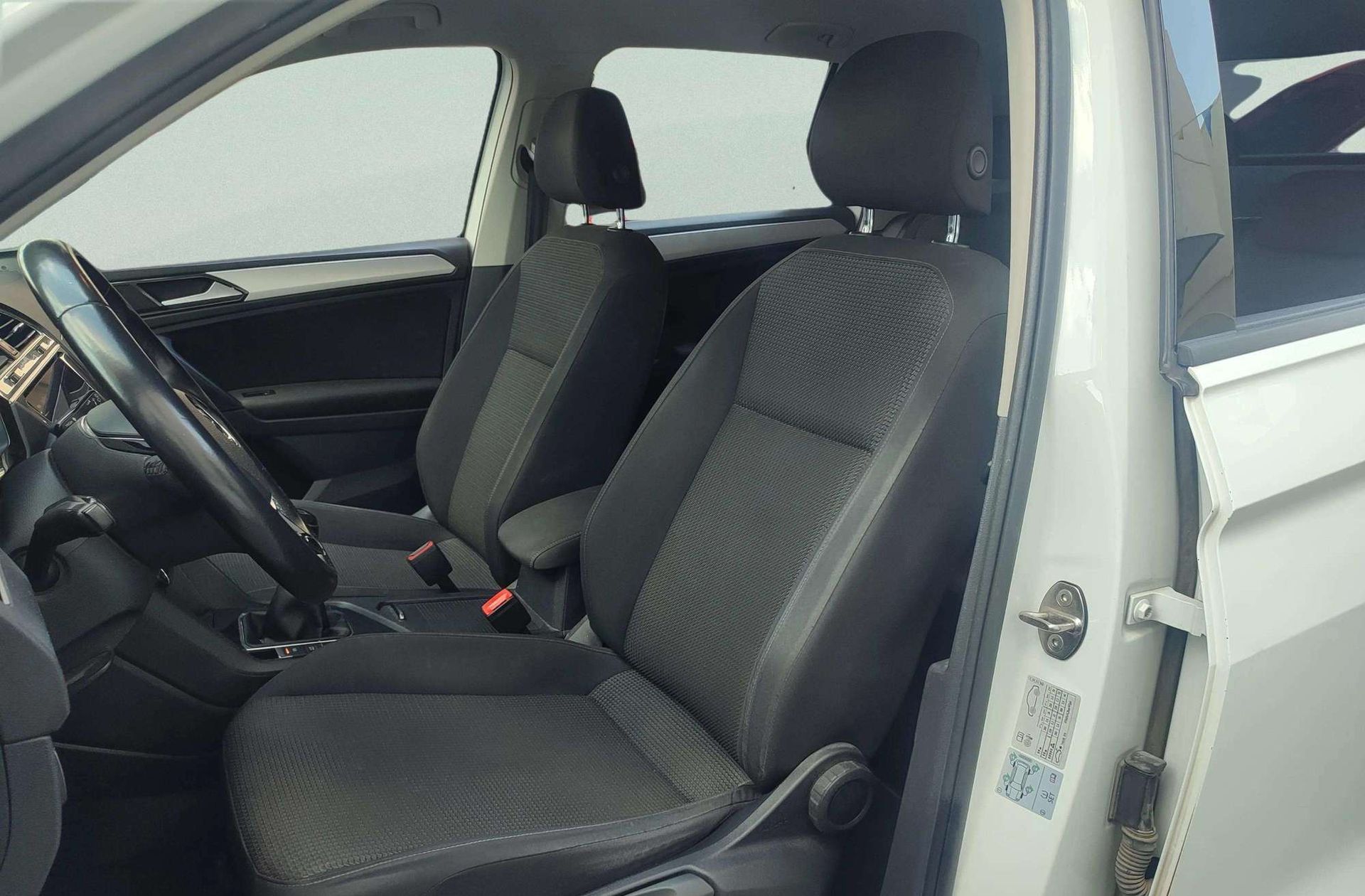 Volkswagen Tiguan Edition 2.0 TDI - foto 11