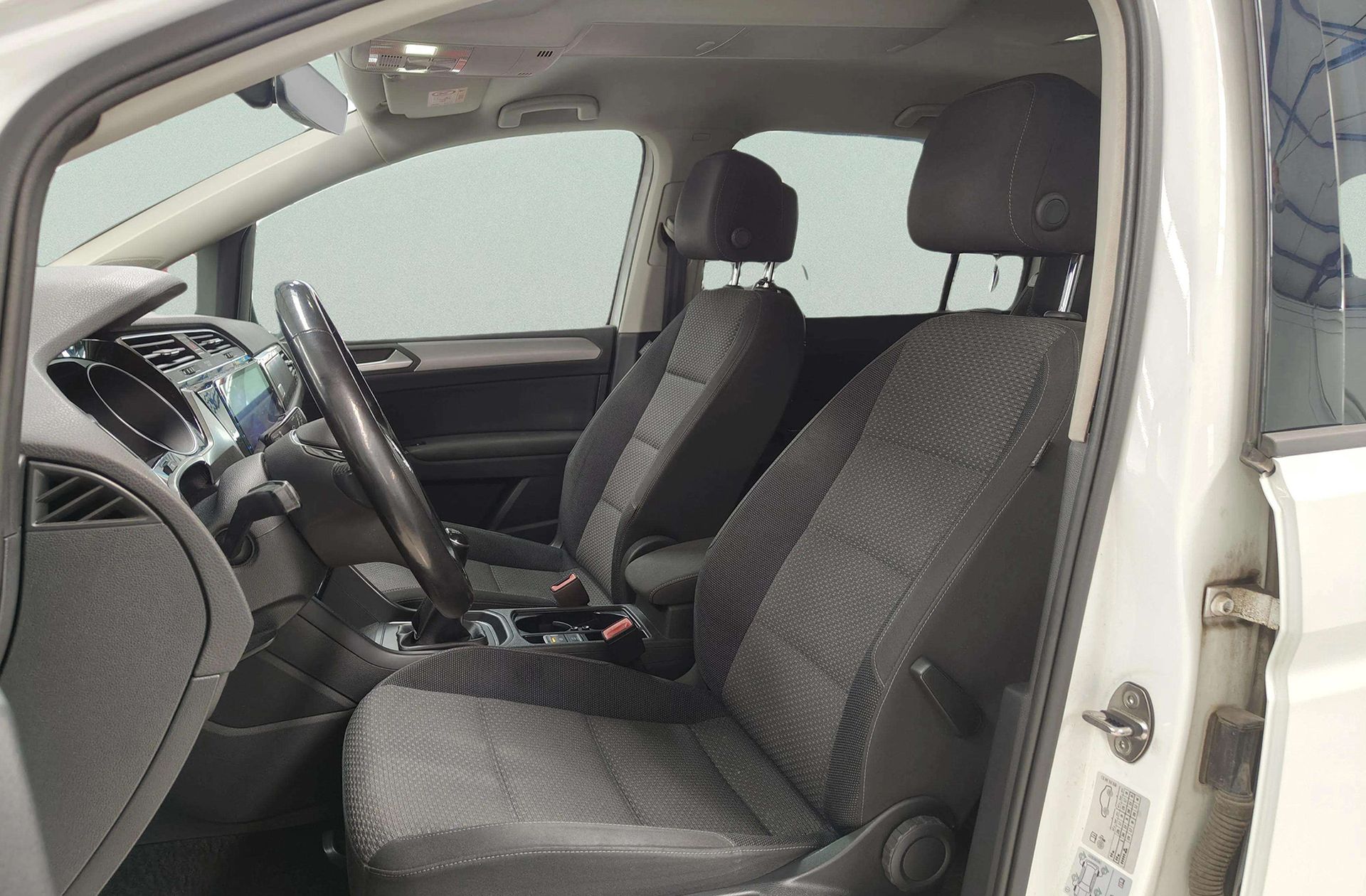 Volkswagen Touran Advance 1.6 TDI 7 plazas - foto 11
