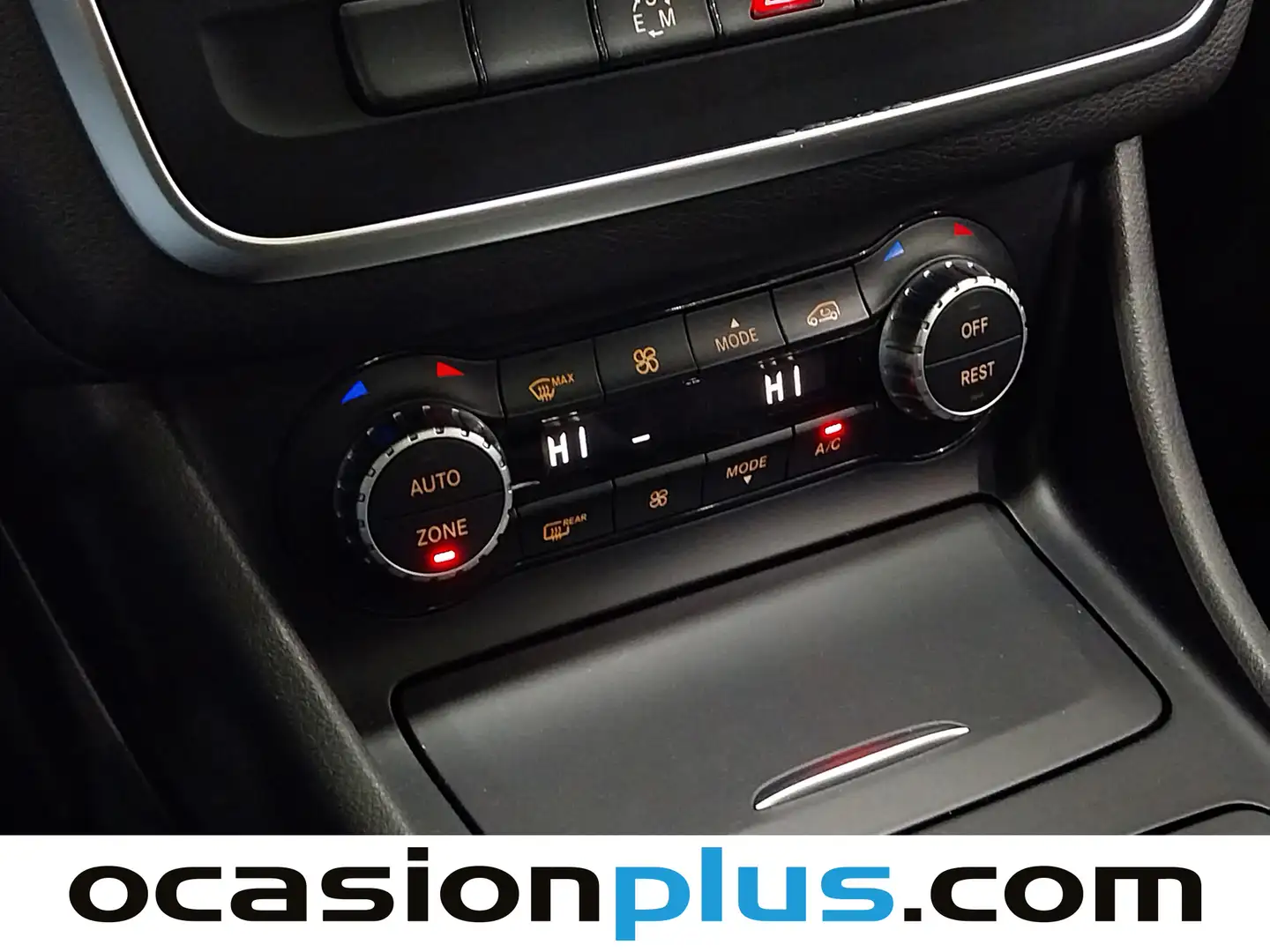 Foto Mercedes CLA Mercedes-Benz CLA 200 CDI (136 CV)