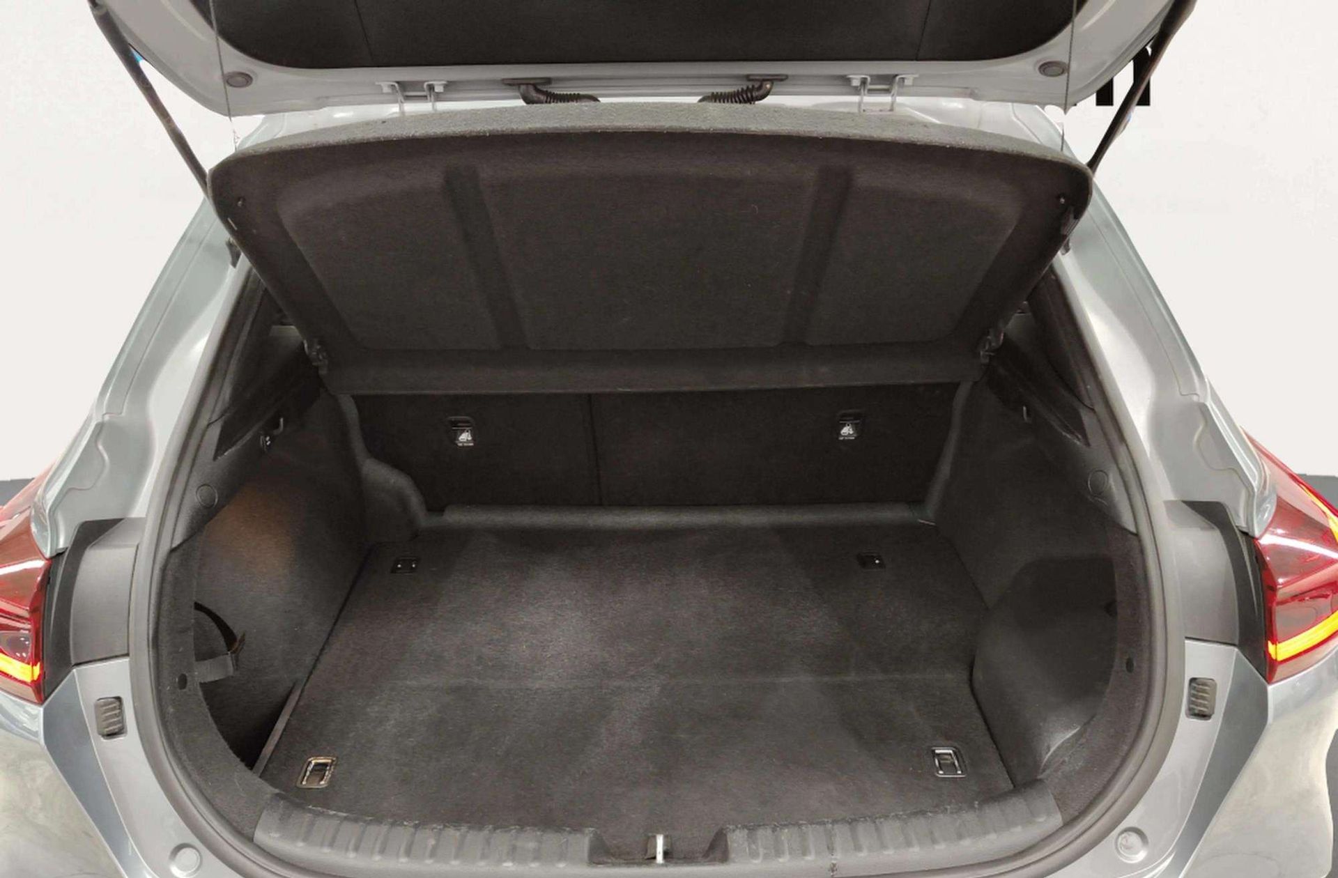 Kia XCeed 1.6 GDi PHEV eDrive - foto 19