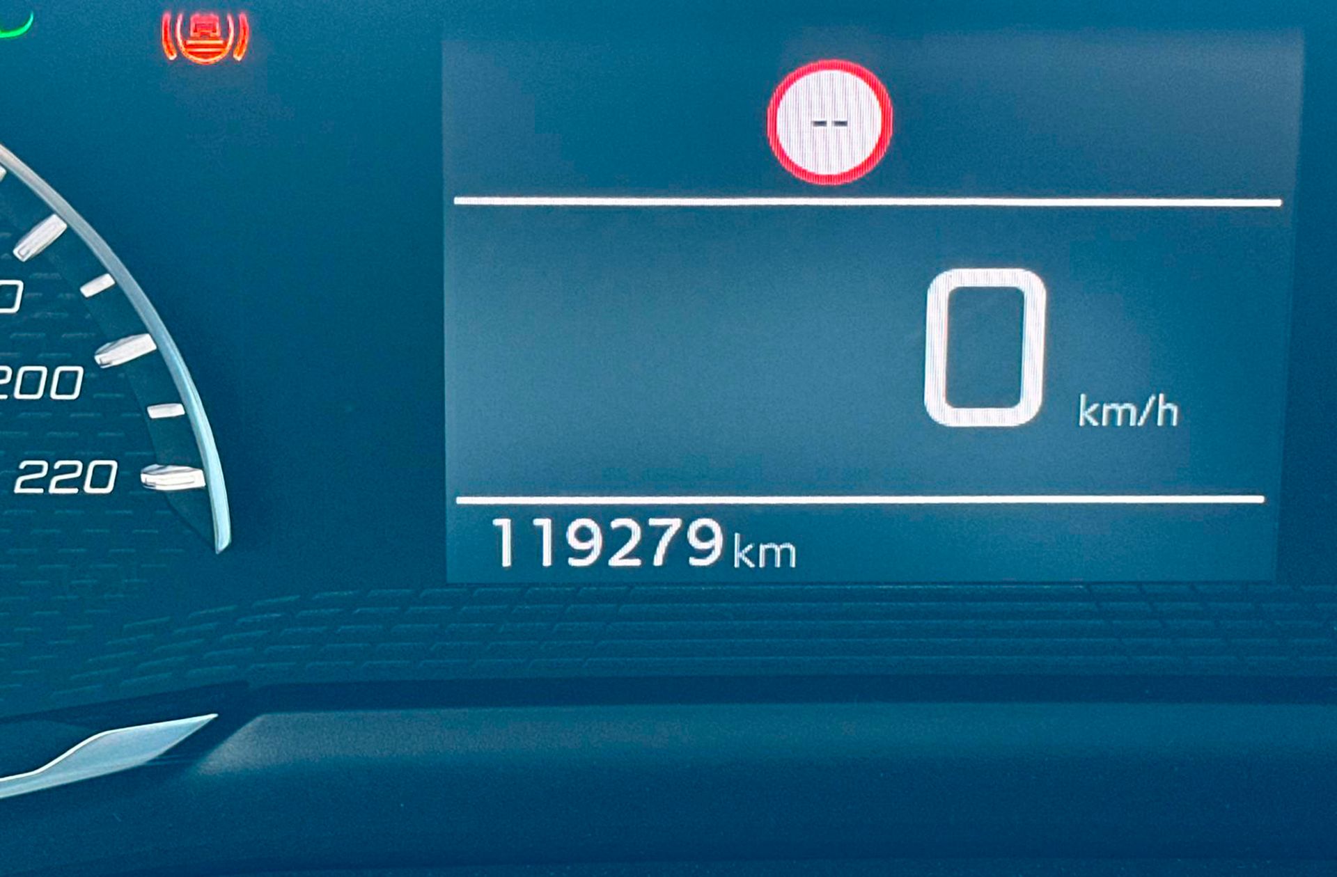 Peugeot 208 PureTech 100 Active Pack - foto 8