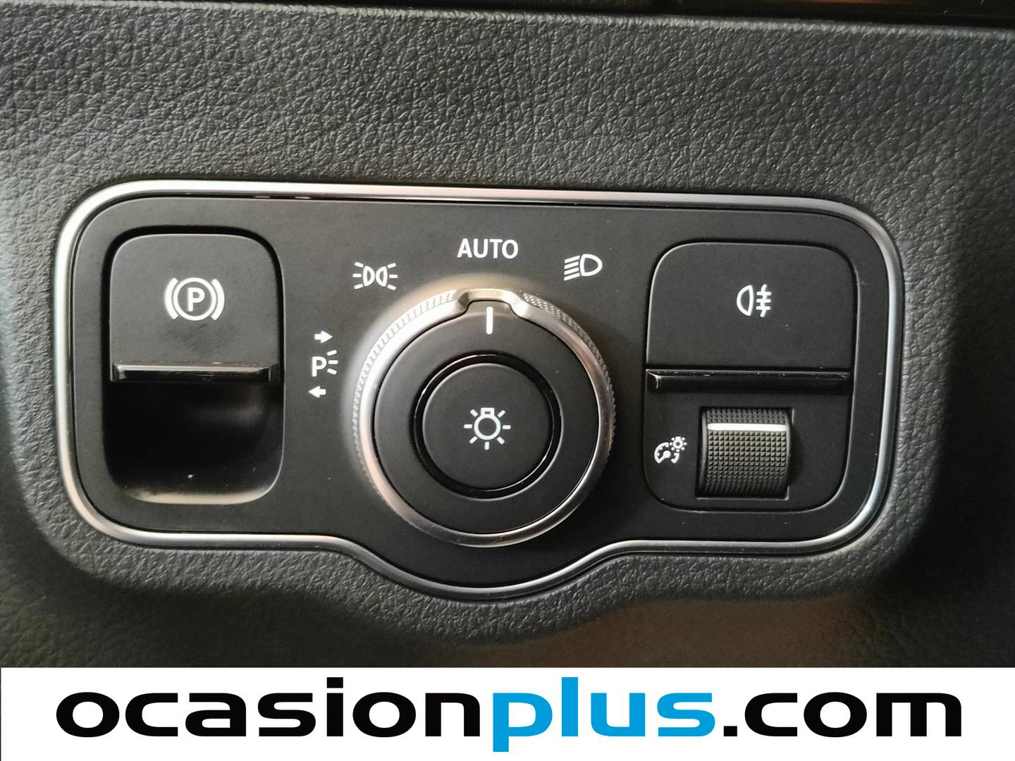 Accesorios del Mercedes GLA Mercedes GLA 250 e (218 CV) Pack AMG