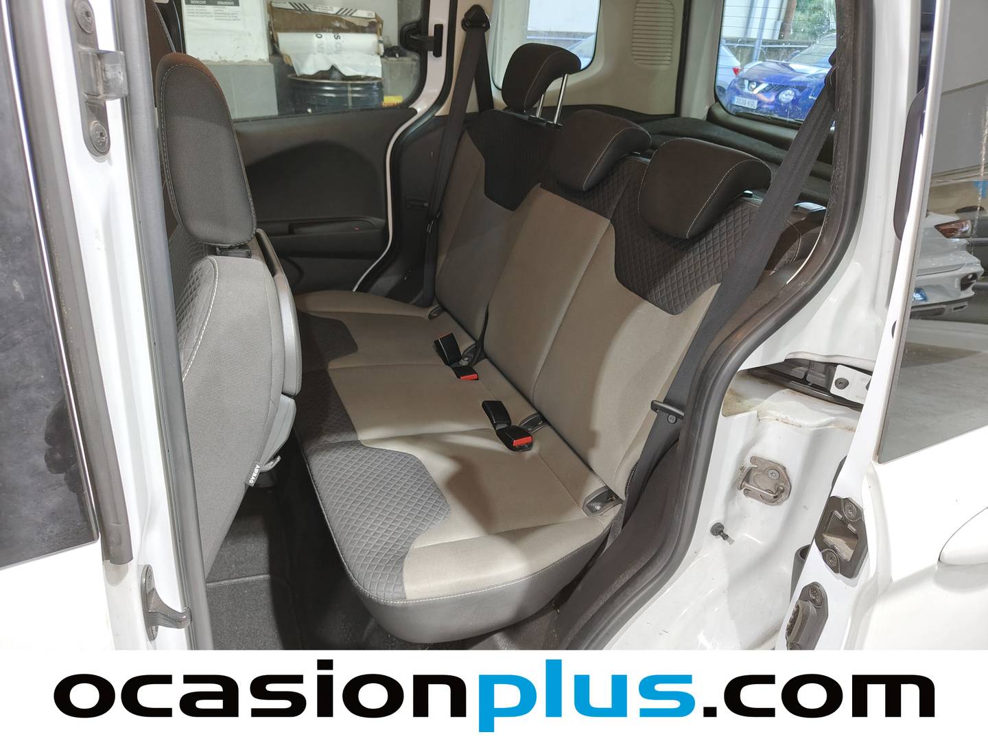 Foto Ford Tourneo Courier Ford Tourneo Courier 1.5 TDCi Trend (95 CV)