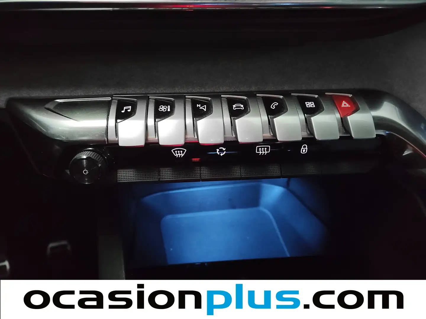 Foto Peugeot 3008 Peugeot 3008 PureTech 130 S&S GT (130 CV)