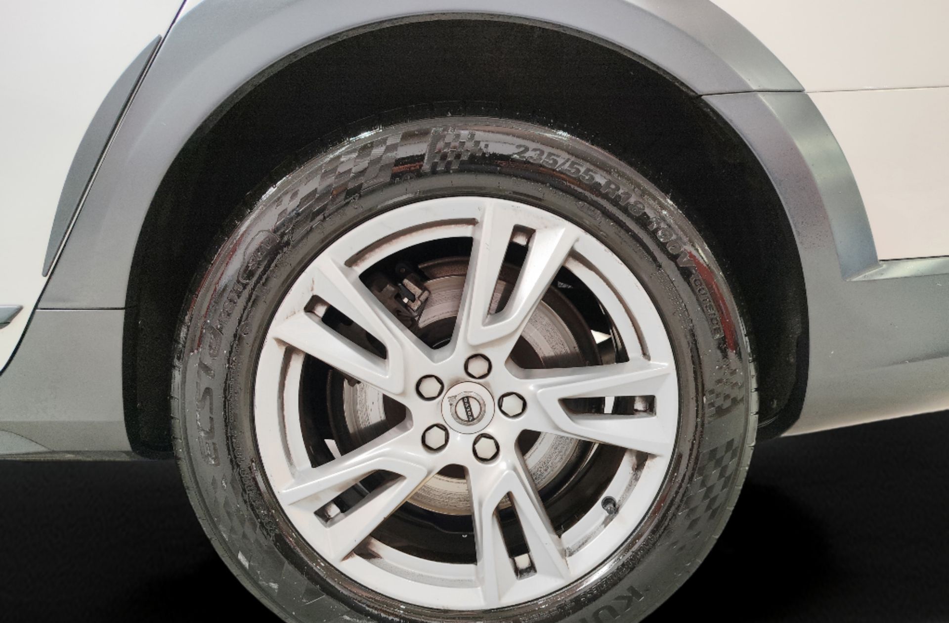 Volvo V90 D4 VOR AWD - foto 37