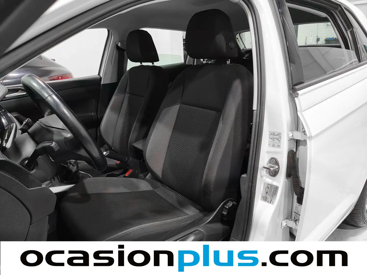 Foto Volkswagen Polo Volkswagen Polo Life 1.0 TSI (95 CV)