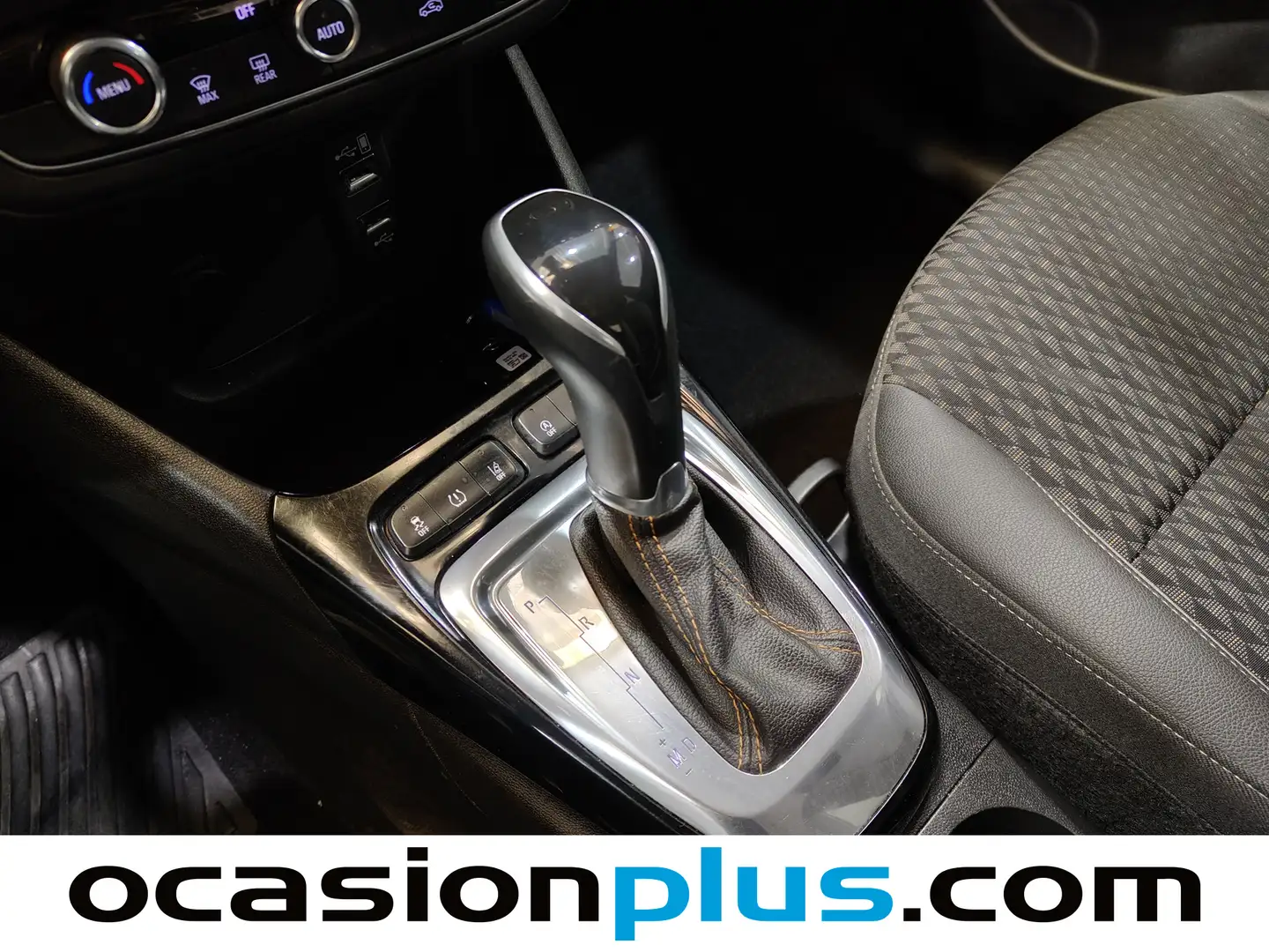 Foto Opel Crossland X Opel Crossland X 1.2 Turbo S&S Innovation Auto (130 CV)