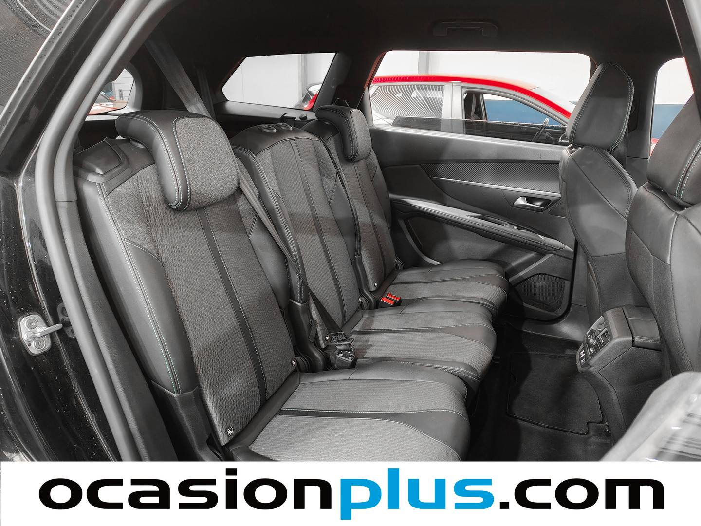 Peugeot 5008 Hybrid Peugeot 5008 Hybrid 1.2 Allure Pack eDCS6 (136 CV) 7 Plazas automático