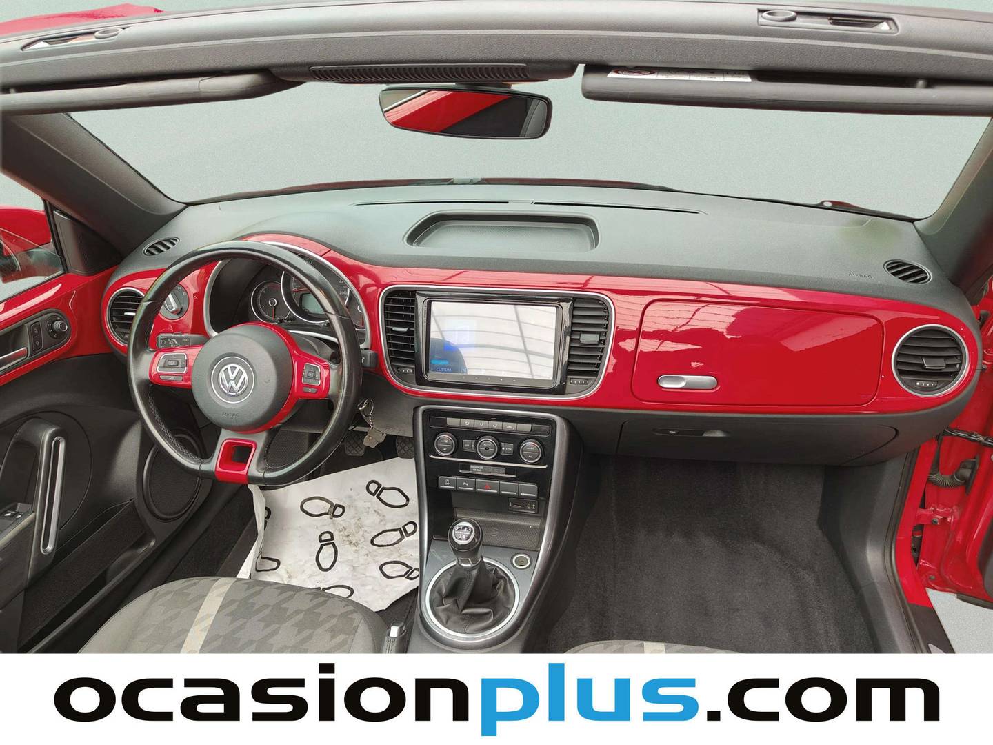 Volkswagen Beetle Volkswagen Beetle Cabrio Design 2.0 TDI BMT (110 CV) de ocasión
