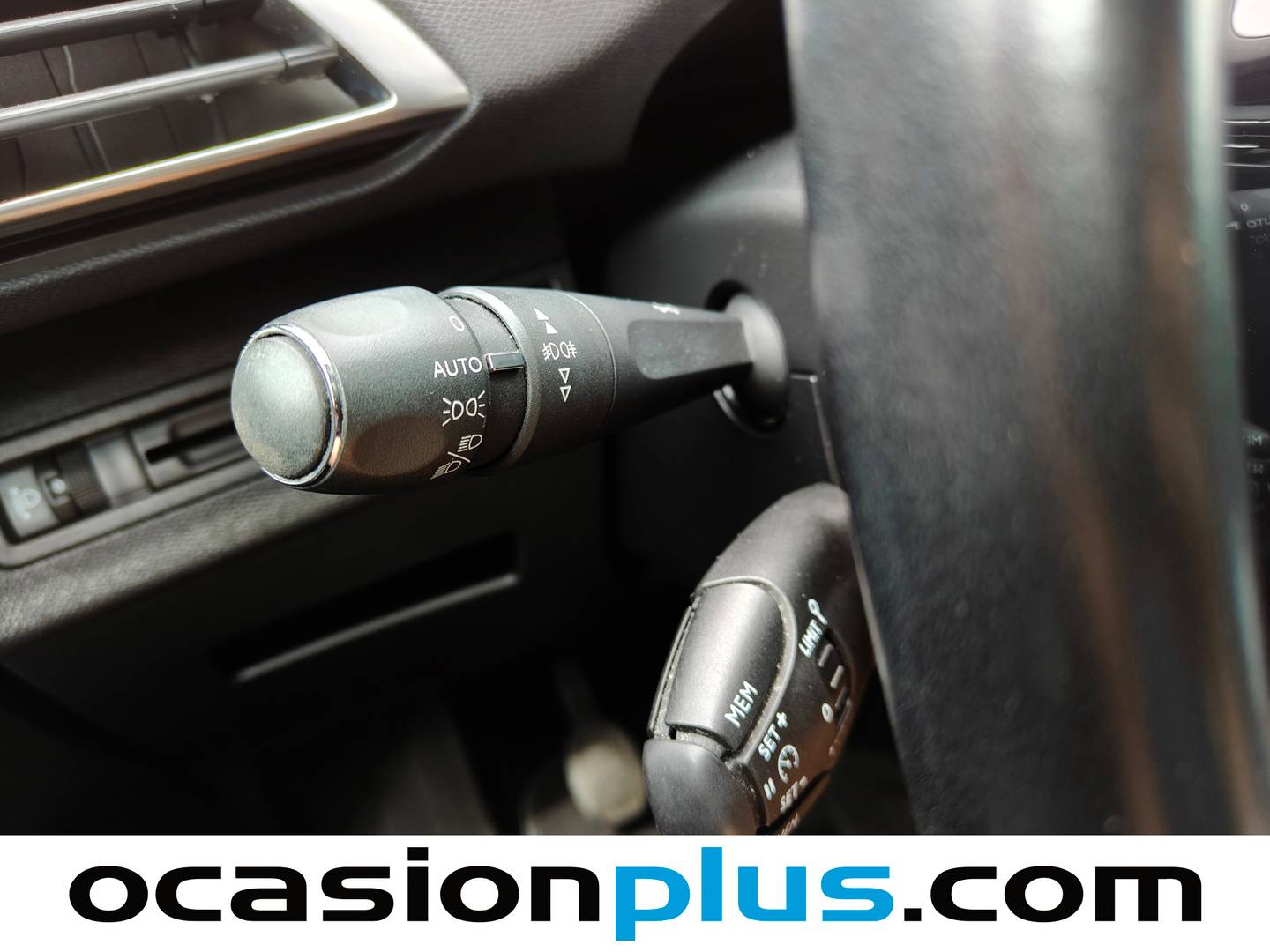 Peugeot 3008 Peugeot 3008 PureTech 130 S&S Allure (130 CV) de segunda mano