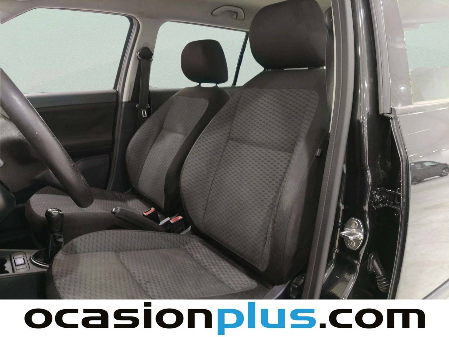 Foto asientos delanteros Skoda Fabia Skoda Fabia 1.2 12v Ambition (60 CV)