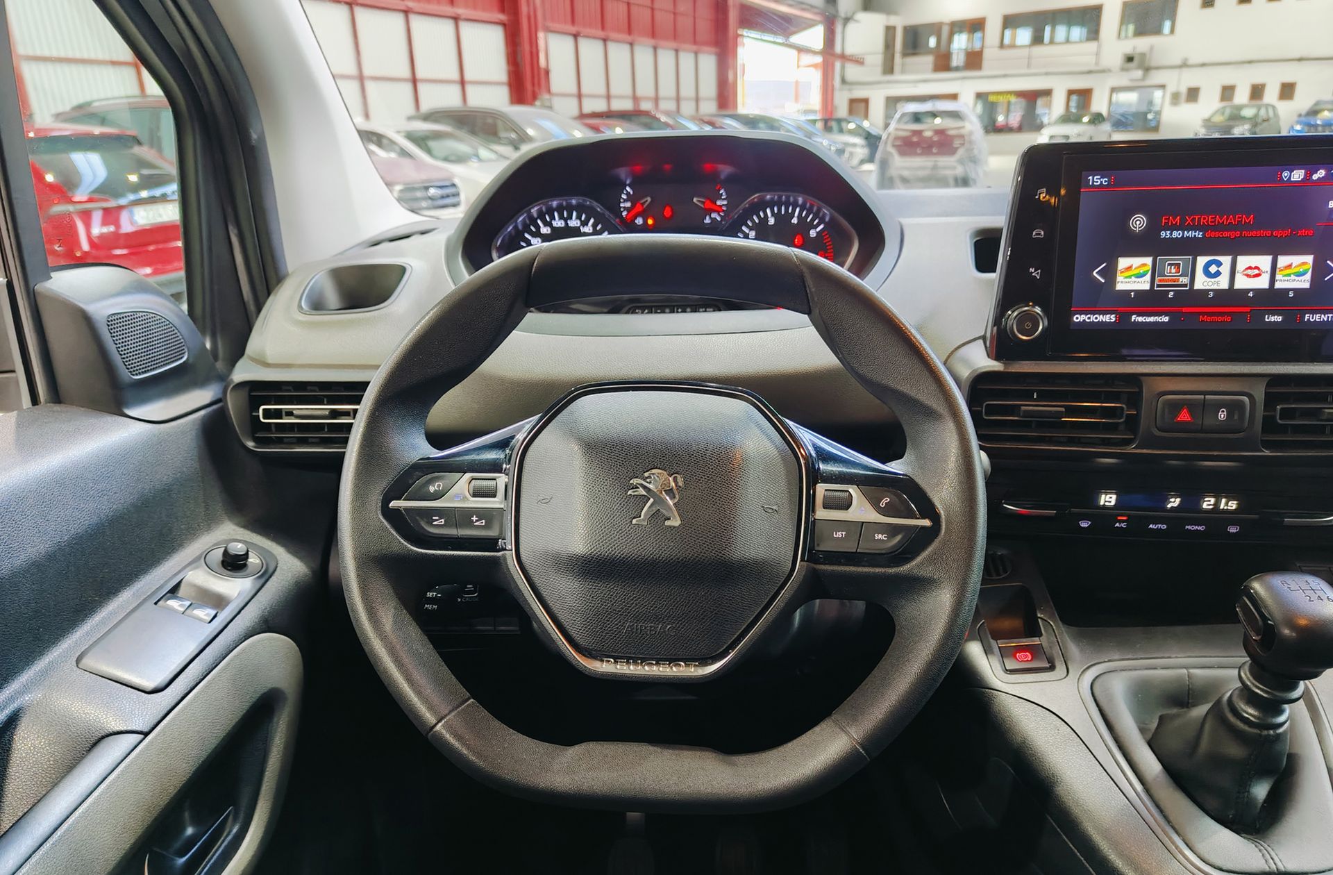 Peugeot Rifter PureTech 110 Active Standard - foto 26