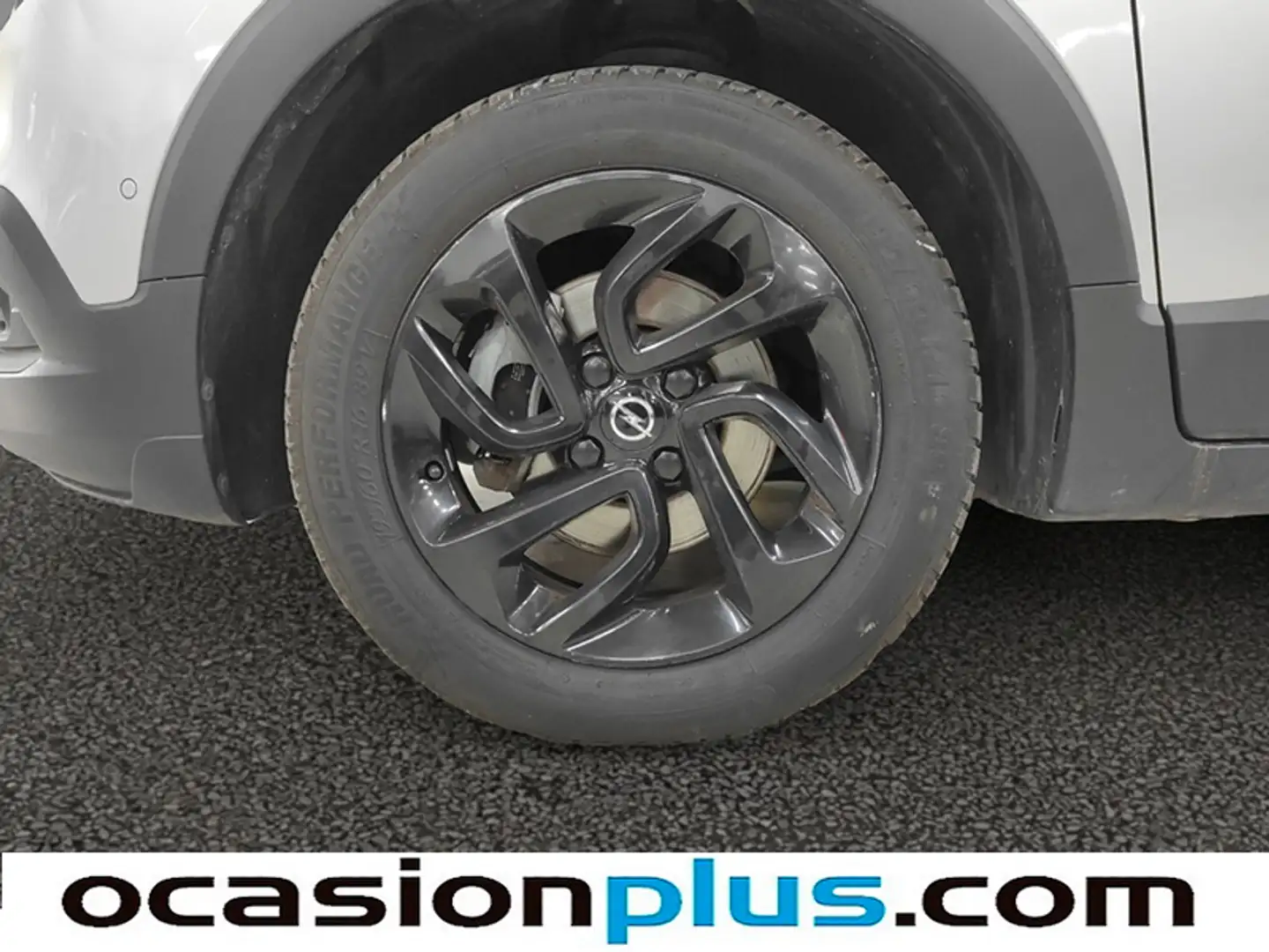 Foto Opel Crossland X Opel Crossland X 1.2 Innovation (130 CV)