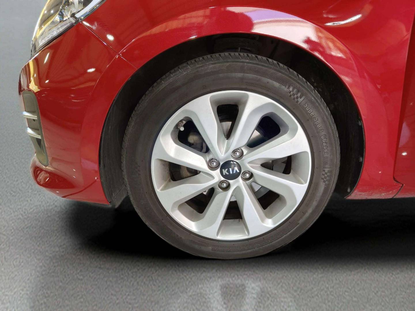 KIA Rio KIA Rio 1.2 CVVT x-Tech Eco-Dynamic (84 CV) seminuevo
