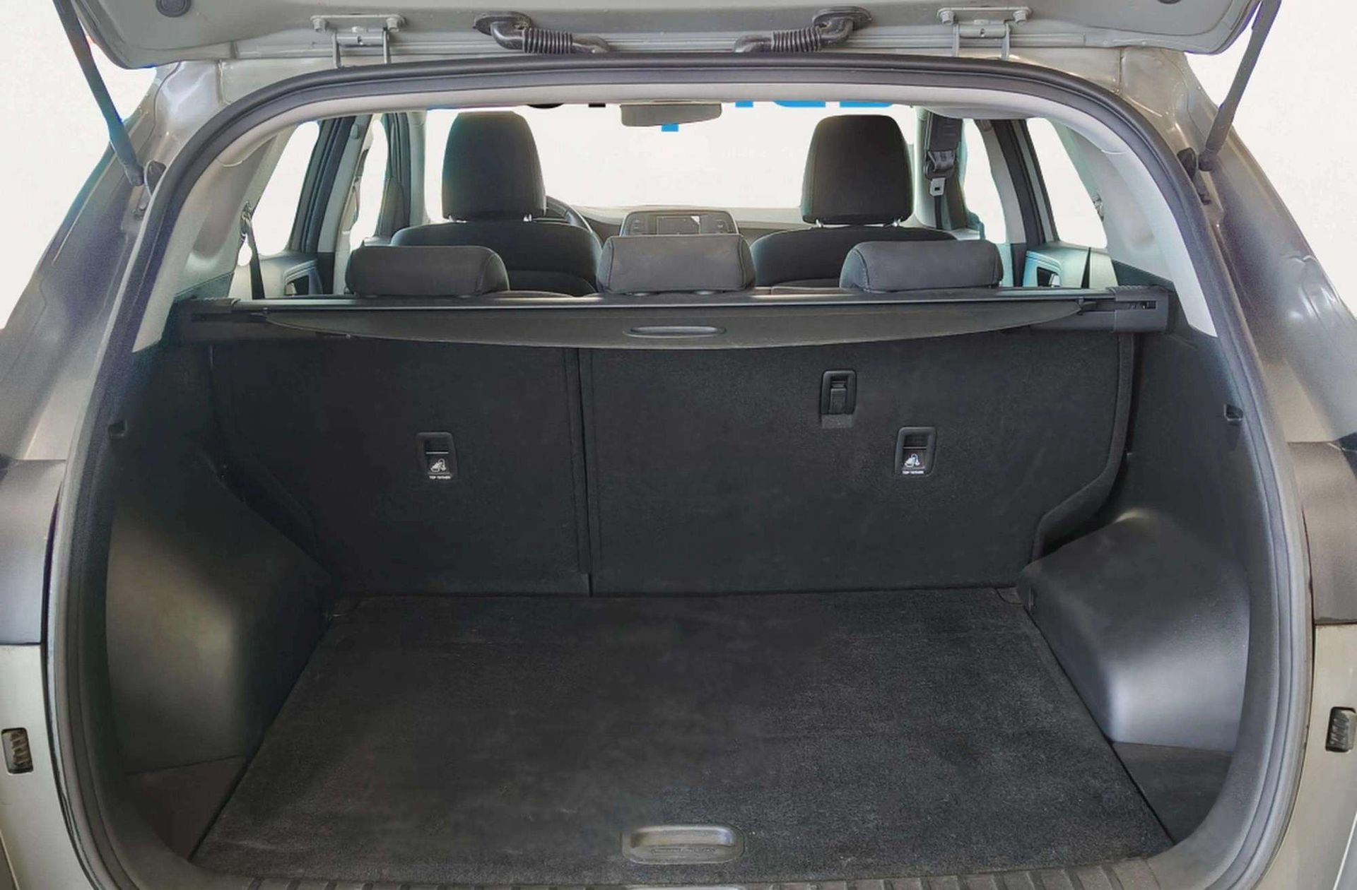 Hyundai Tucson 1.6 GDI BlueDrive Essence 4x2 - foto 13