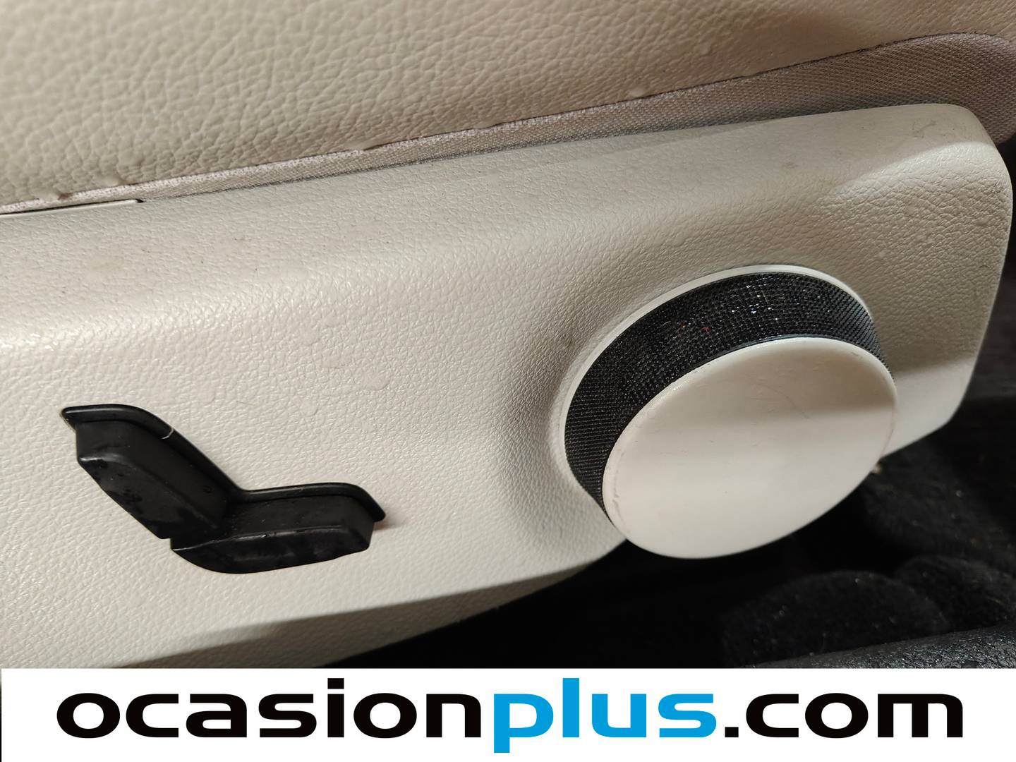 Equipamiento del Mercedes Clase C Mercedes Clase C 200 CDI Blue Efficiency Avantgarde (136 CV)