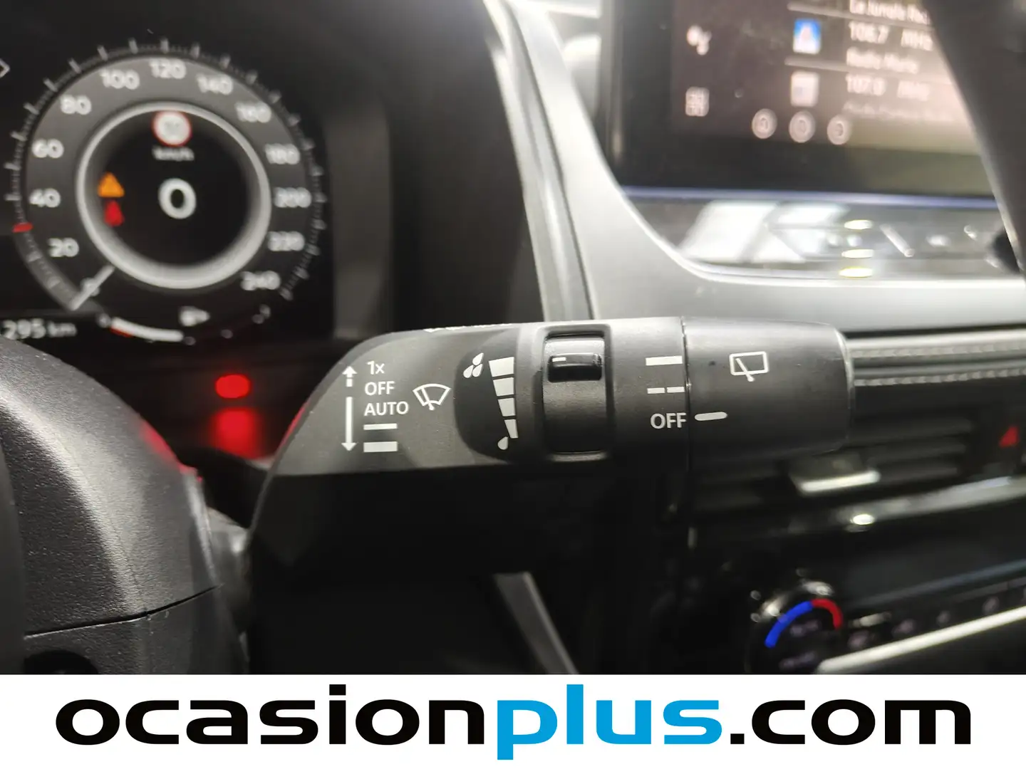 Foto Nissan QASHQAI Nissan Qashqai DIG-T 140 N-Connecta (140 CV)