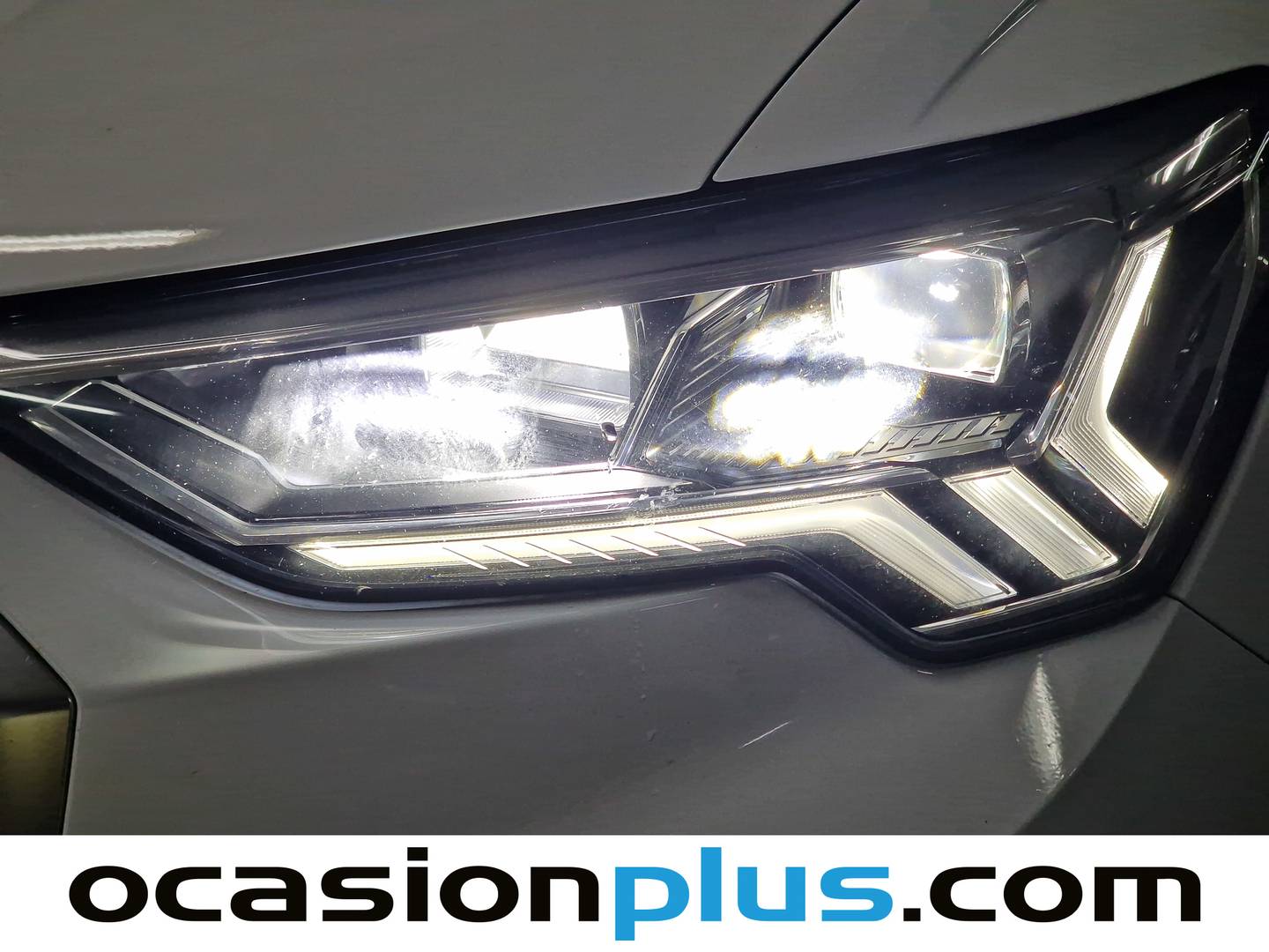 Foto Audi Q3 Audi Q3 Advanced 35 TDI (150 CV)