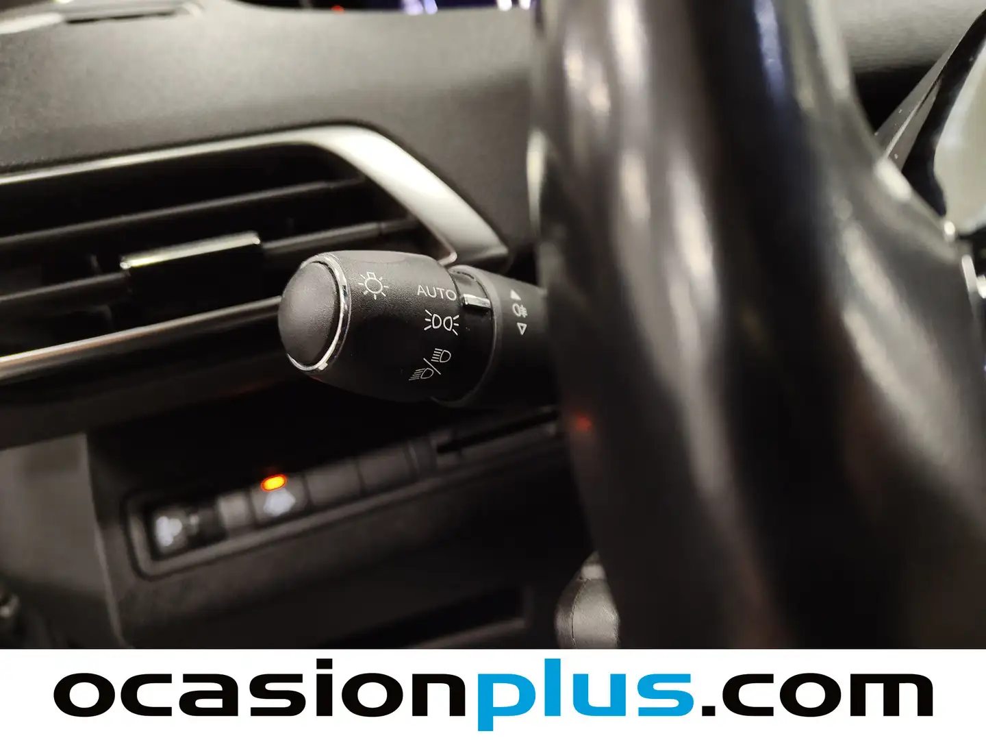 Foto Peugeot 3008 Peugeot 3008 PureTech 130 S&S Allure Pack (130 CV)