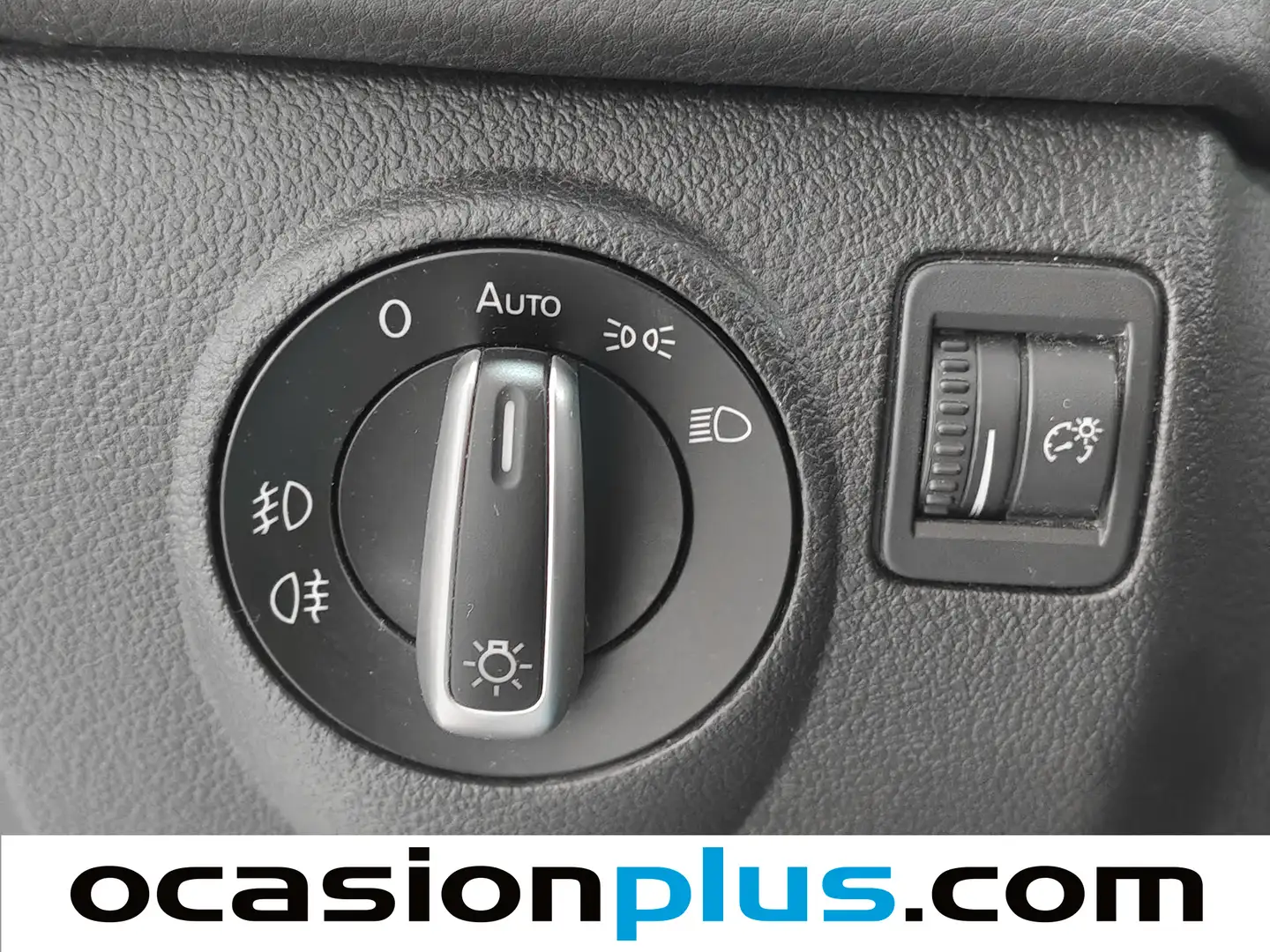 Foto Volkswagen Tiguan Volkswagen Tiguan T1 2.0 TDI BMT 4x2 (140 CV)