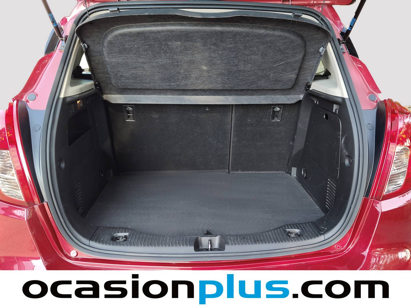 Fotos maletero Opel Mokka X Opel Mokka X 1.4 T S&S Selective 4x2 (140 CV)
