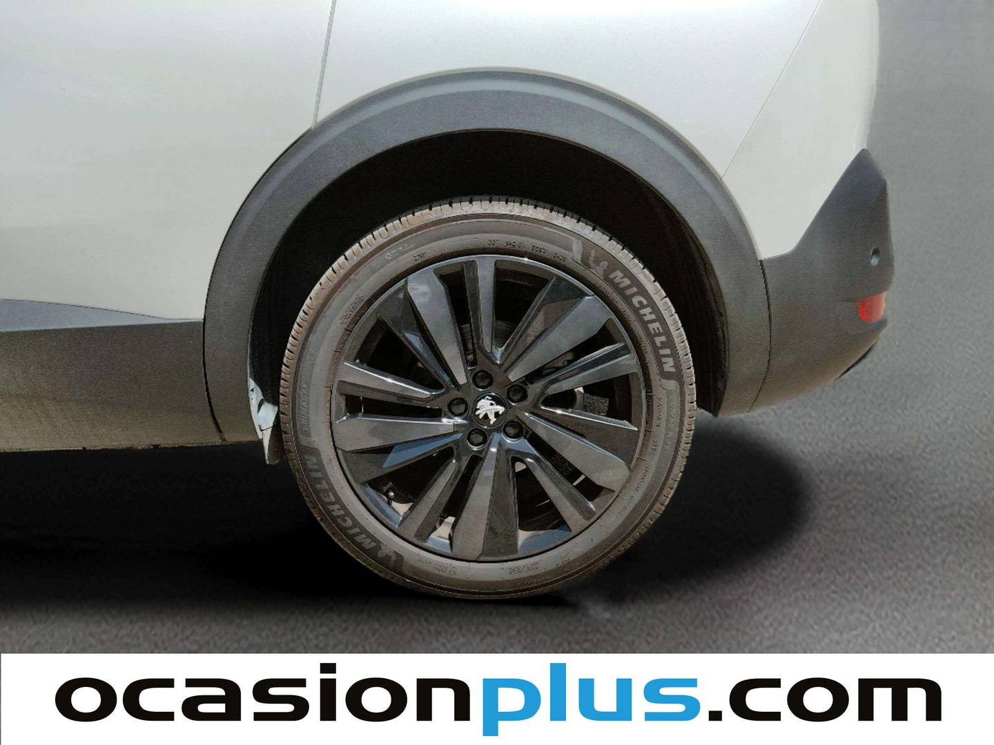 Peugeot 5008 Peugeot 5008 PureTech 130 S&S GT Pack EAT8 (130 CV) 7 Plazas al mejor precio
