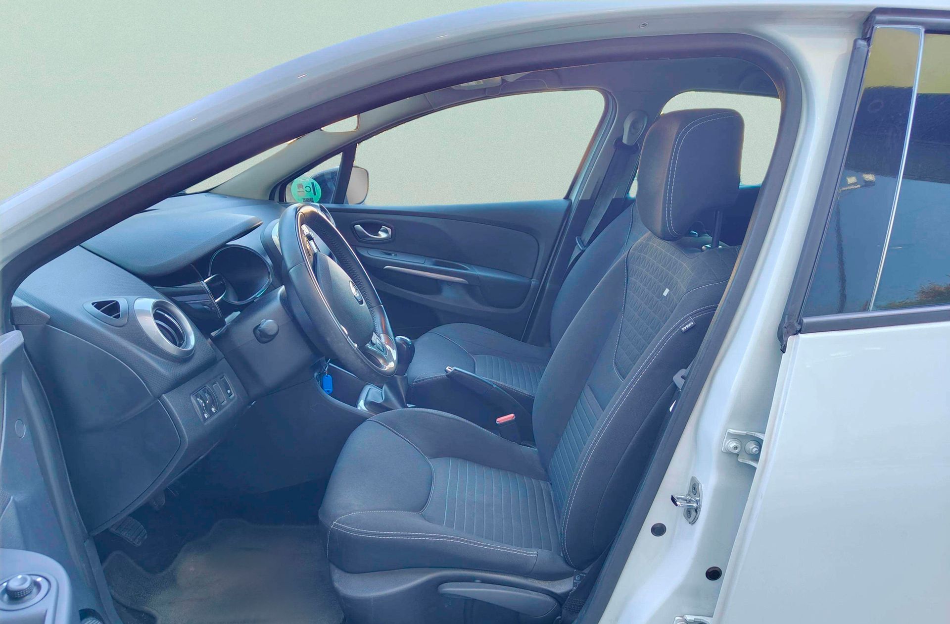 Renault Clio Limited Energy TCe - foto 9