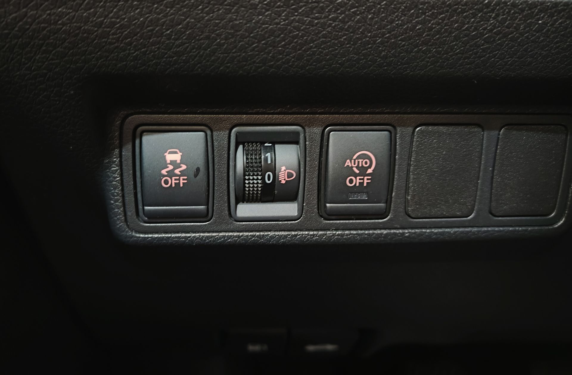 Nissan Pulsar dCi 110 N-Connecta - foto 29
