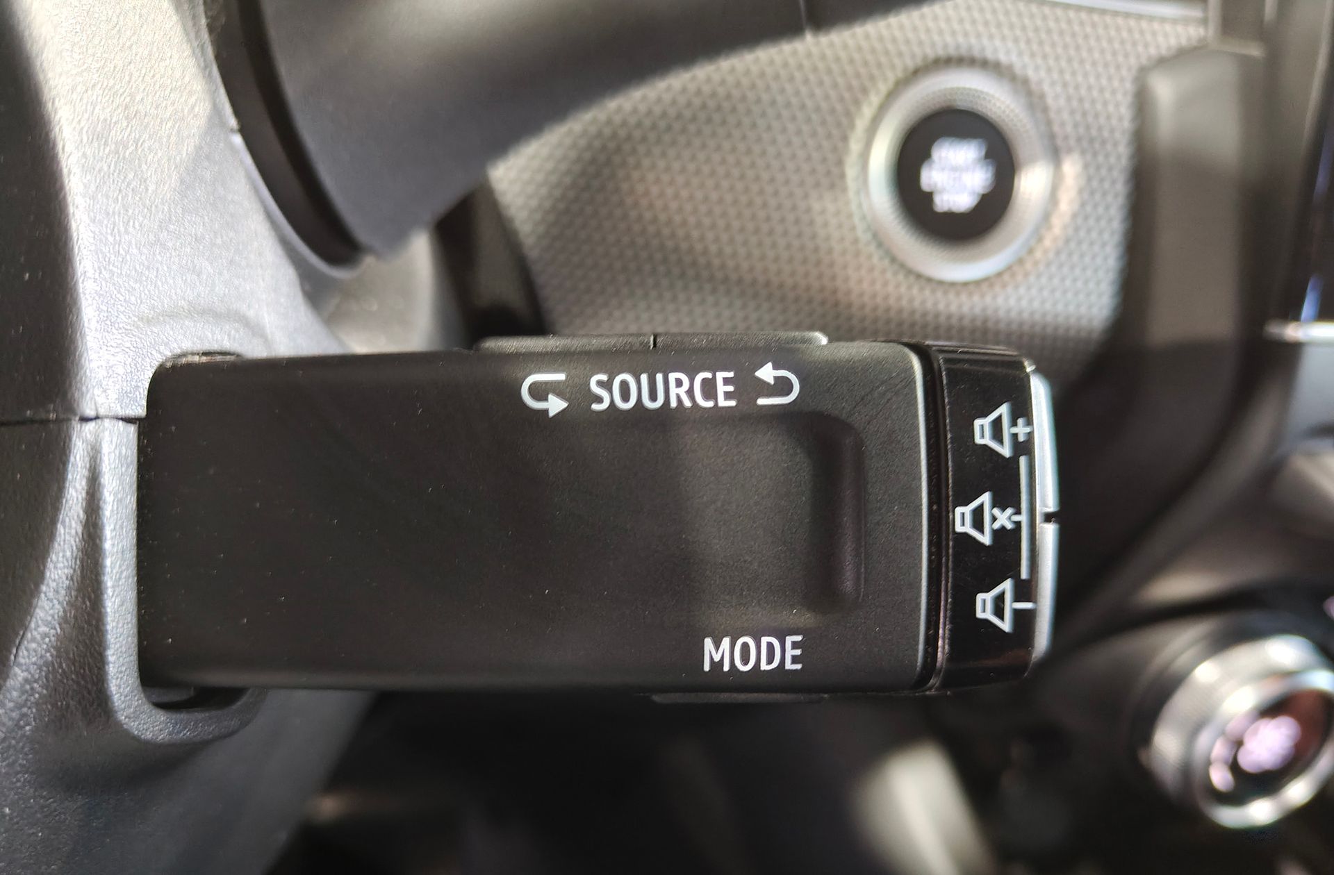 Renault Arkana Techno TCe 140 mild hybrid EDC - foto 30