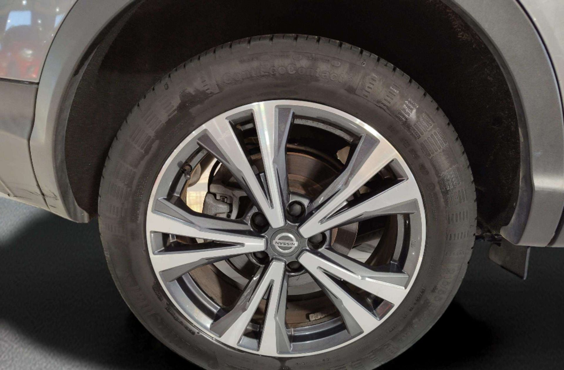 Nissan Qashqai DIG-T 115 N-Connecta - foto 32