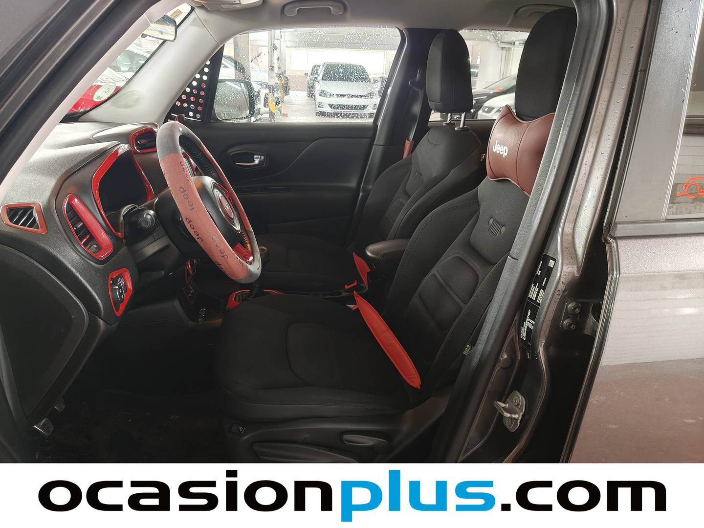 Foto asientos delanteros Jeep Renegade Jeep Renegade 1.6 Multijet Dawn of Justice 4x2  (120 CV)