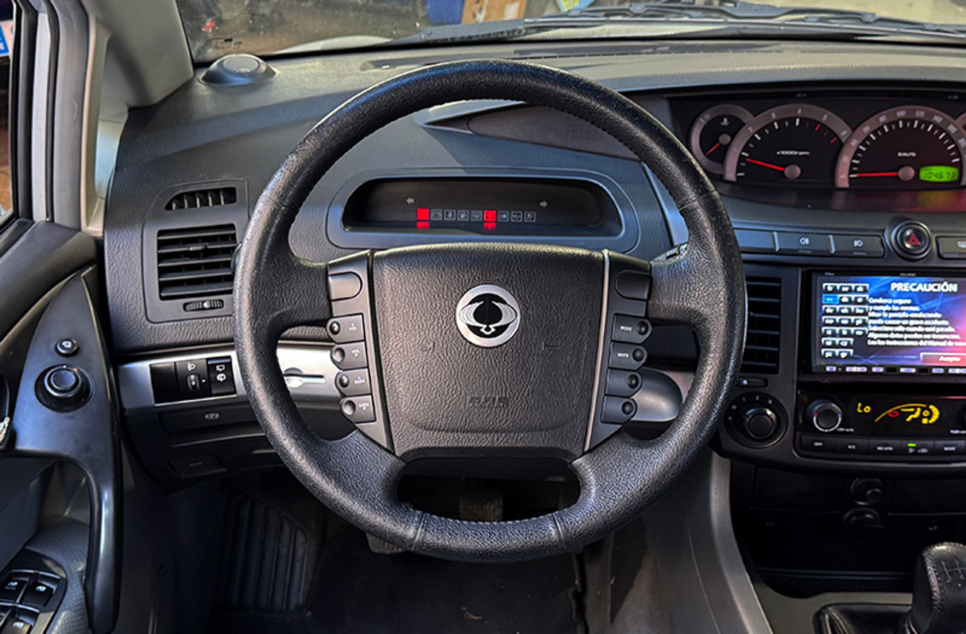 SsangYong Rodius 270 Xdi Premium 7 plazas - foto 21
