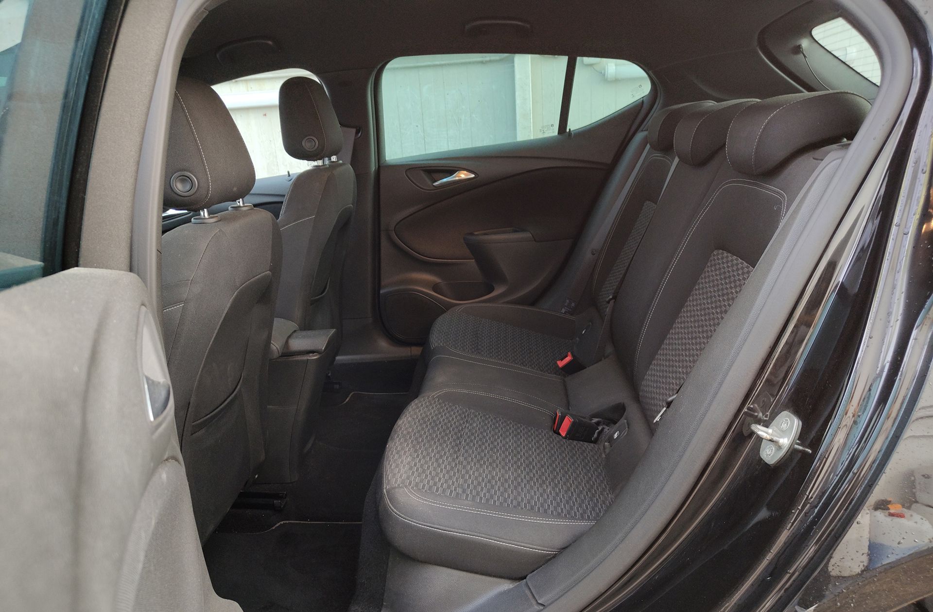 Opel Astra 1.6 CDTi Dynamic - foto 10