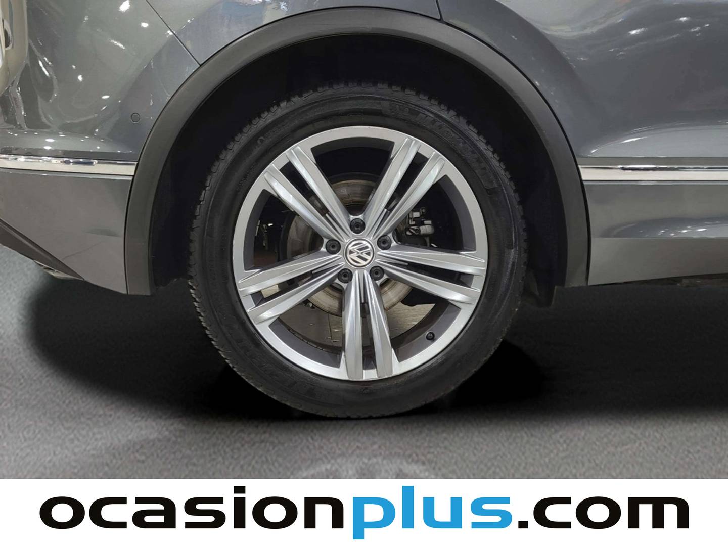 Foto Volkswagen Tiguan Volkswagen Tiguan Sport 1.5 TSI (150 CV) DSG Pack R-Line