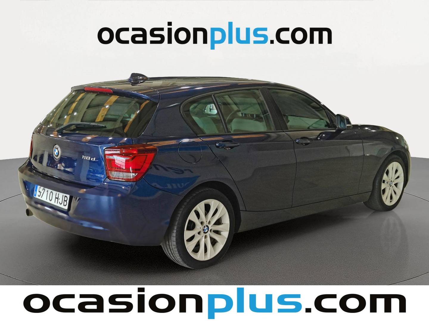 Foto trasera BMW Serie 1 BMW Serie 1 118d (143 CV) derecha