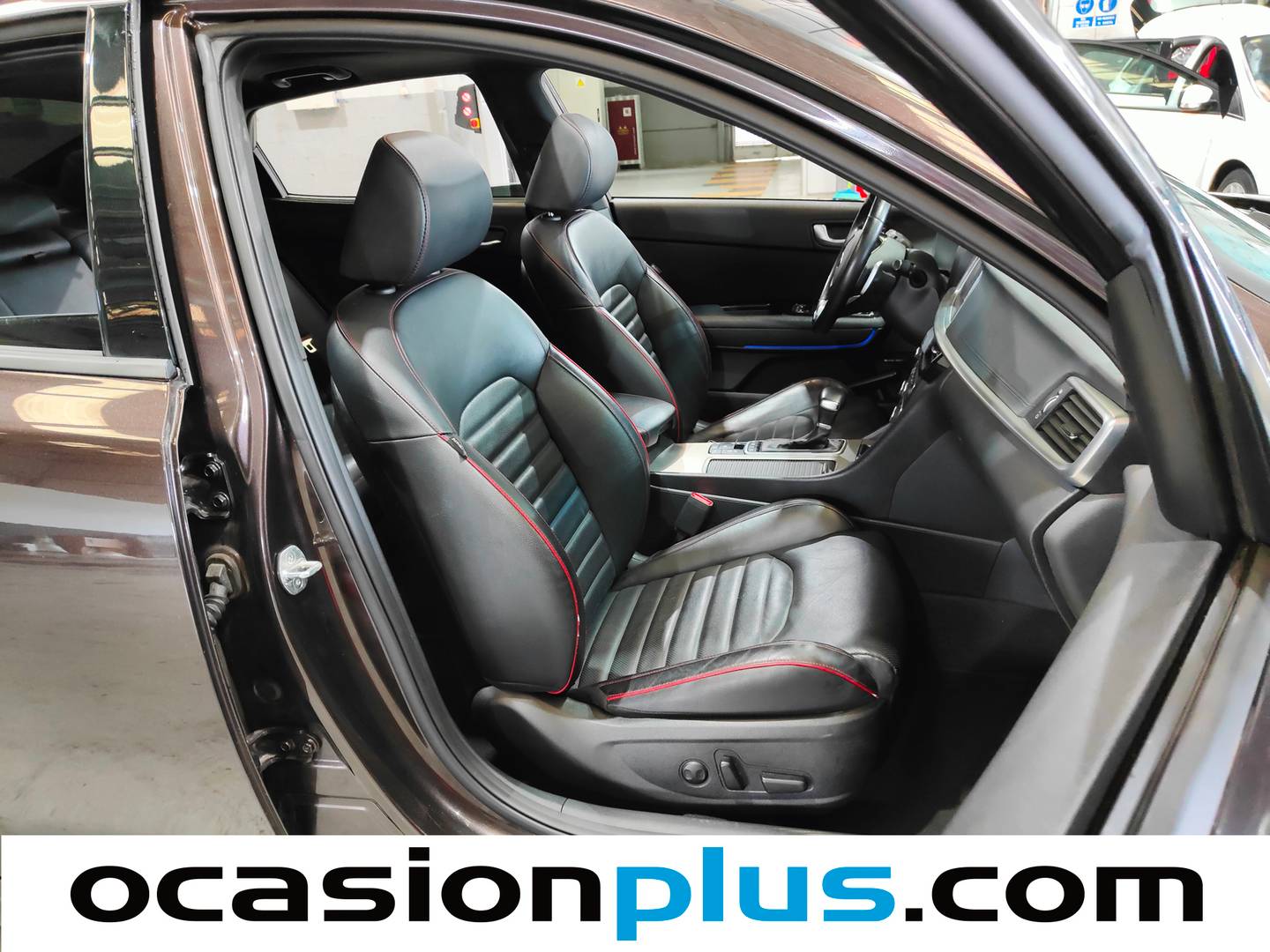 Foto KIA Optima Kia Optima 1.6 T-GDi GT Line (Pack Luxury) DCT (180 CV)