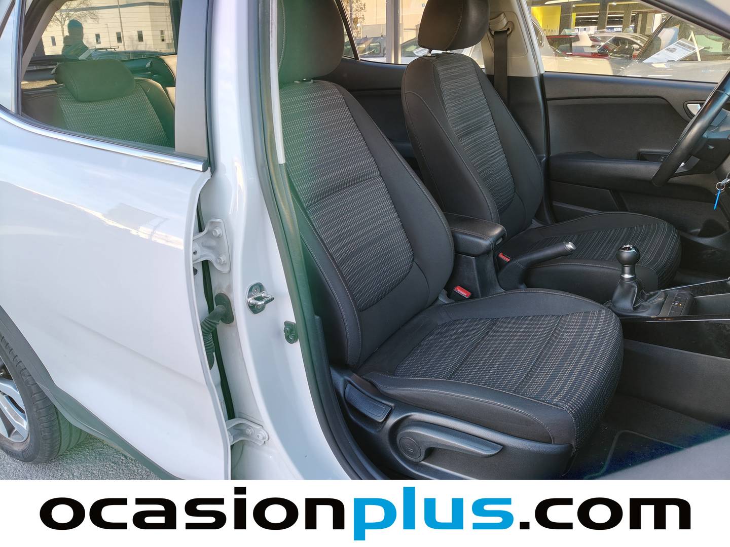 Foto KIA Stonic Kia Stonic 1.2 DPi Drive (84 CV)