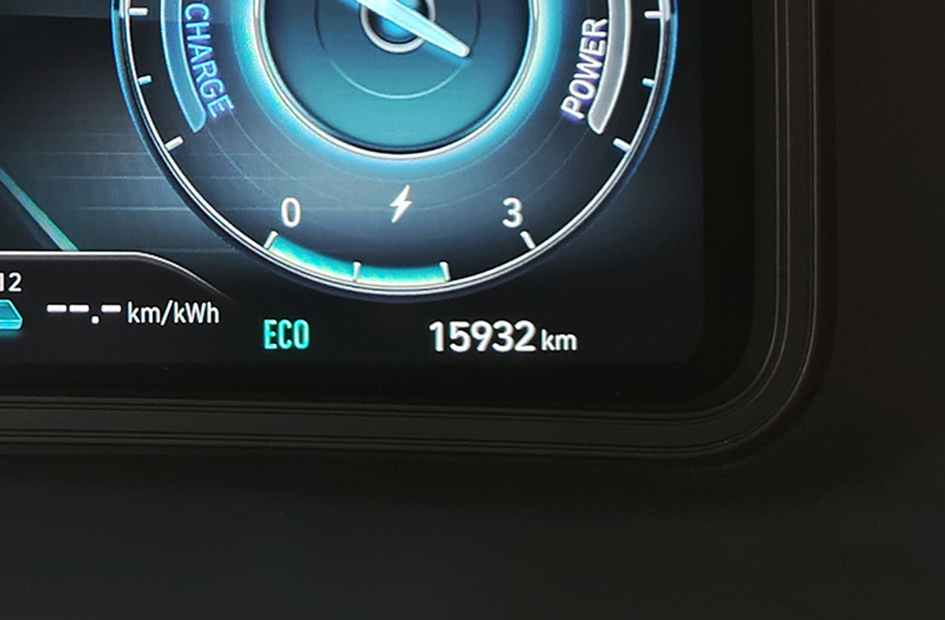 Hyundai Kona EV Tecno - foto 9