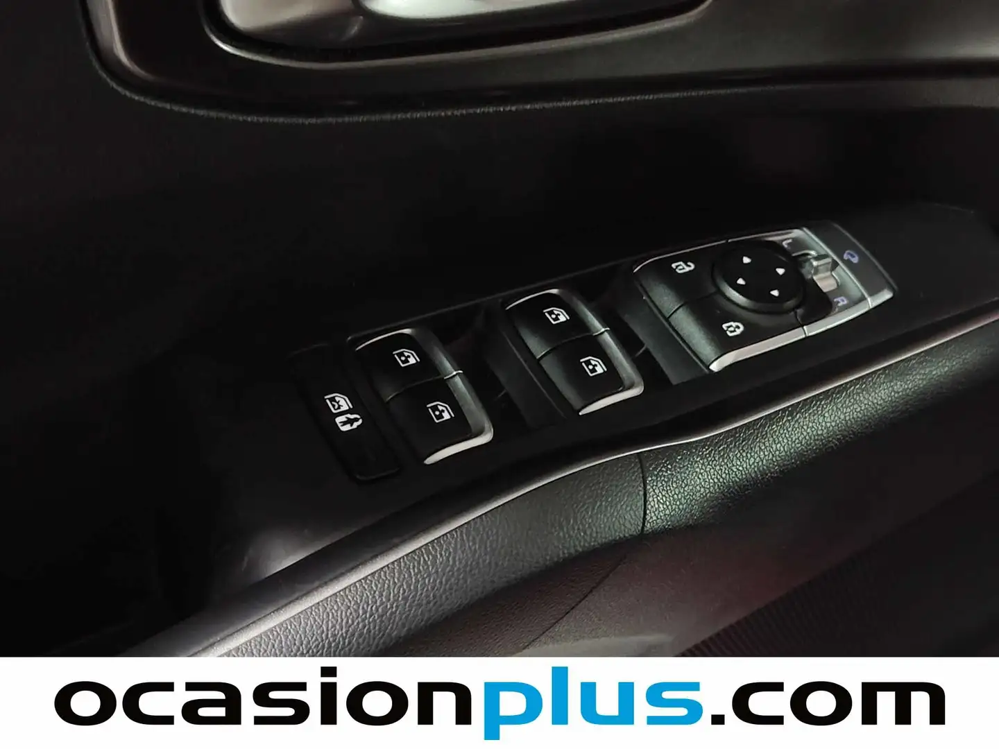 Foto KIA Sorento Kia Sorento 1.6 T-GDi HEV Drive 4x2 (230 CV) 7 Plazas