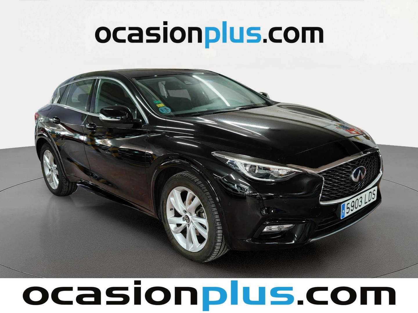 Foto delantera Infiniti Q30 Infiniti Q30 1.6T Premium (122 CV) derecha