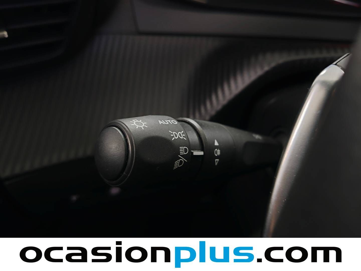 Peugeot 2008 Peugeot 2008 PureTech 130 S&S Allure EAT8  (130 CV) de ocasión