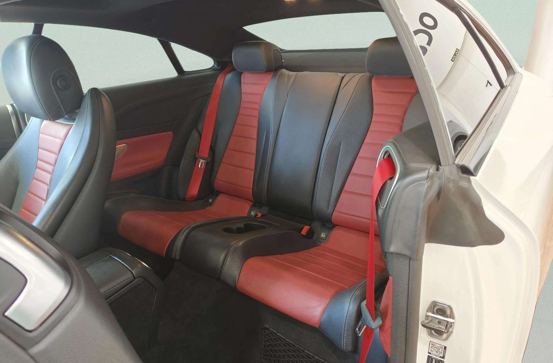 Mercedes-Benz Clase E 350 Coupe Pack AMG - foto 17