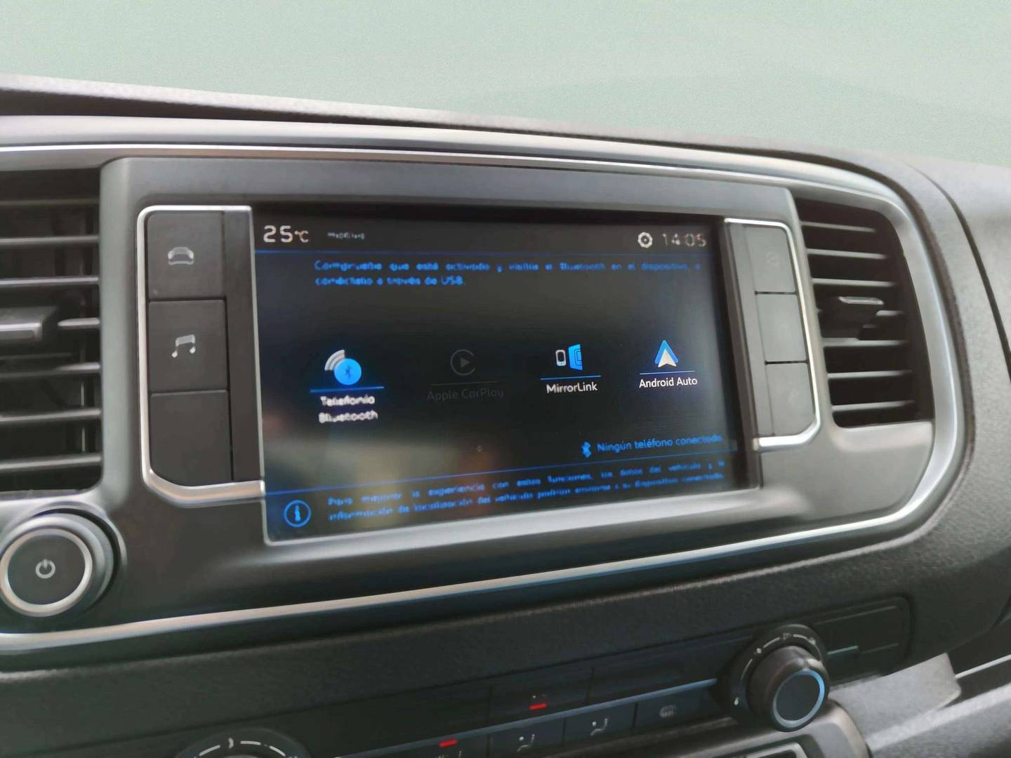 Extras y acabados del Peugeot Expert Peugeot Expert Furgon BlueHDi 120 S&S Standard (120 CV)