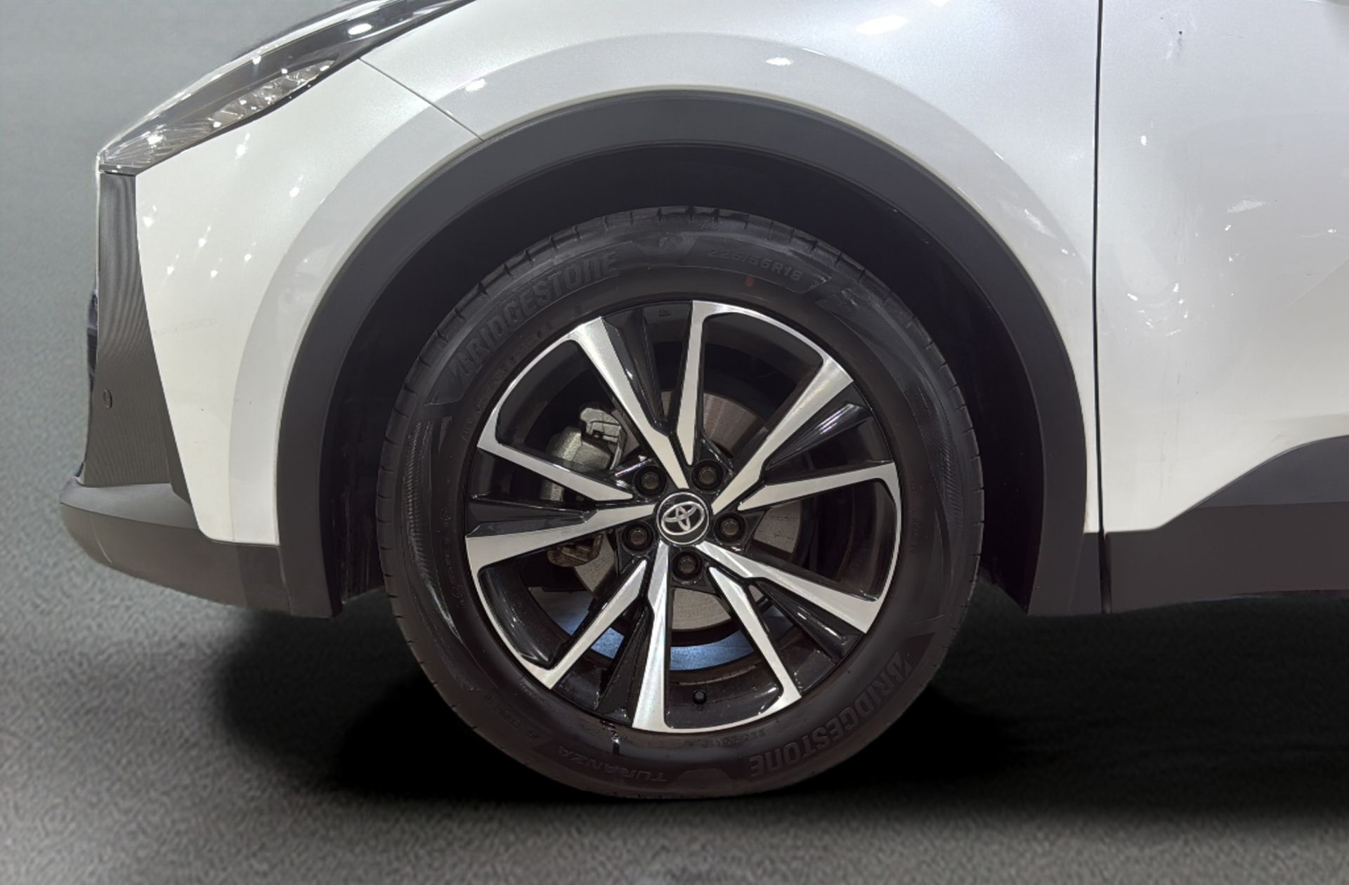 Toyota C-HR 200H Advance - foto 35