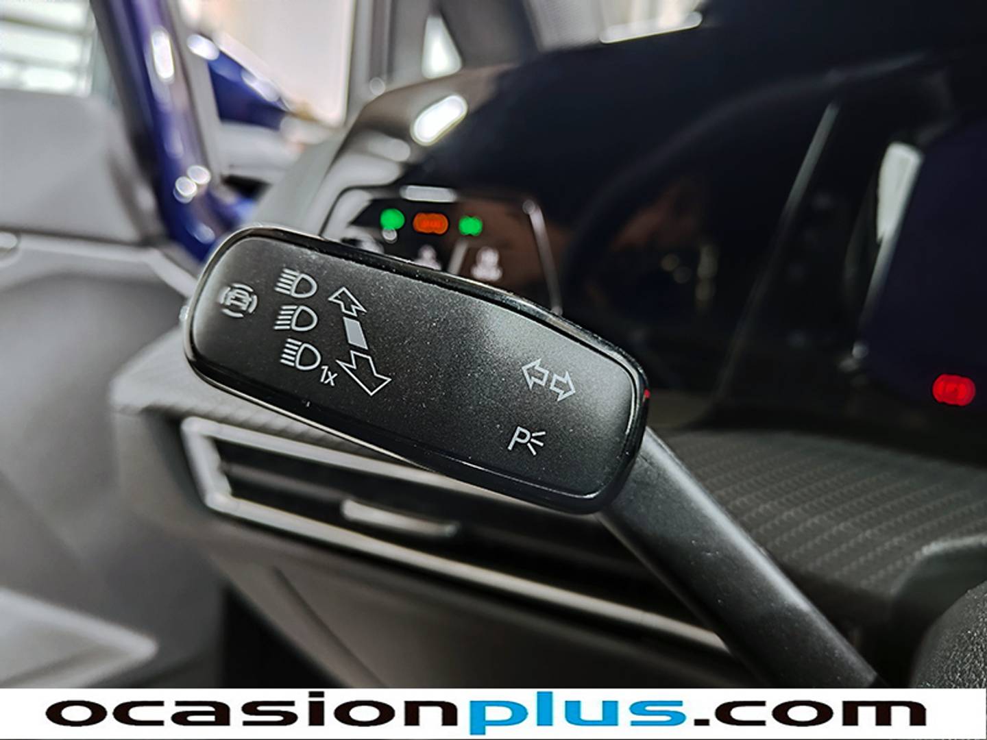 Foto Volkswagen Golf Volkswagen Golf R-Line 1.5 eTSI (150 CV) DSG