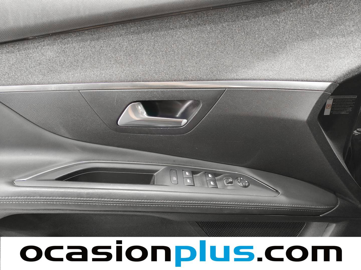 Foto Peugeot 3008 Peugeot 3008 BlueHDI 120 S&S Allure (120 CV)