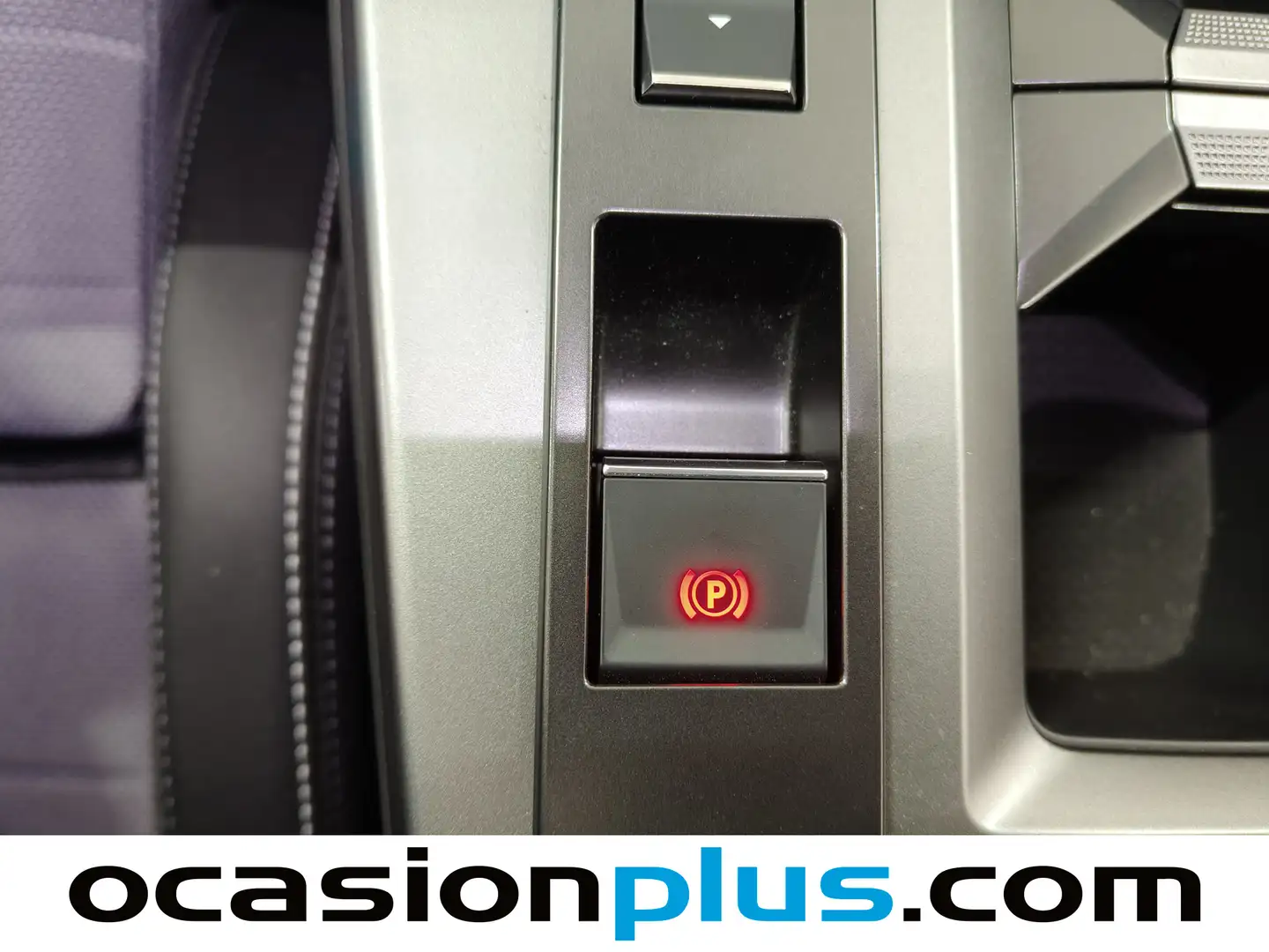 Foto Opel Grandland Opel Grandland 1.2T XHT Hybrid GS eDCT6 (136 CV)