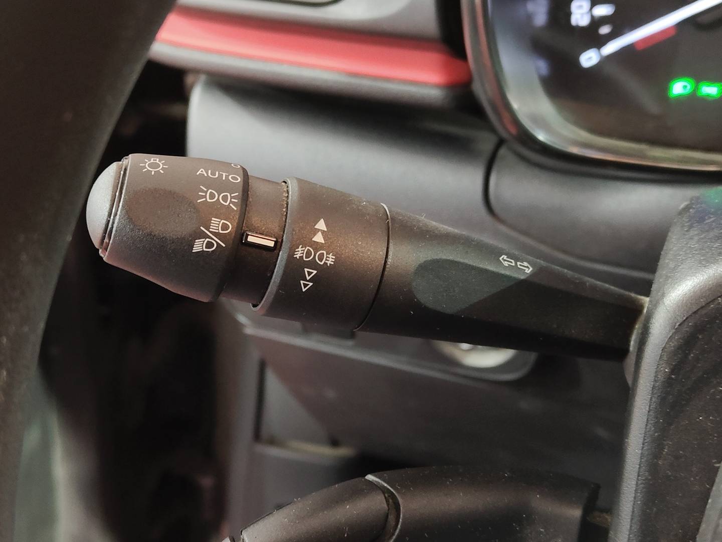 Foto Citroën C3 Citroen C3 PureTech 82 C-Series (83 CV)