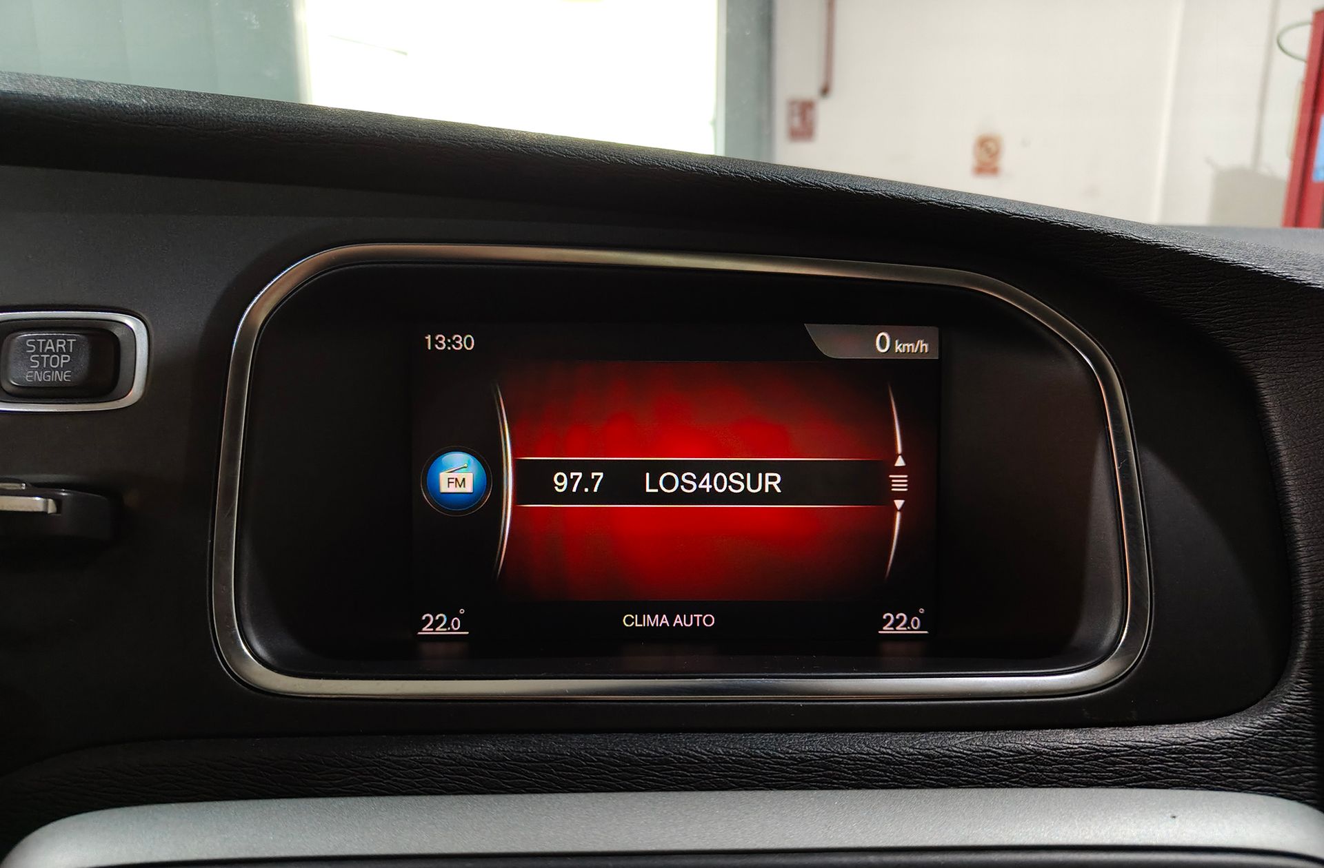 Volvo V40 D2 Cross Country - foto 31