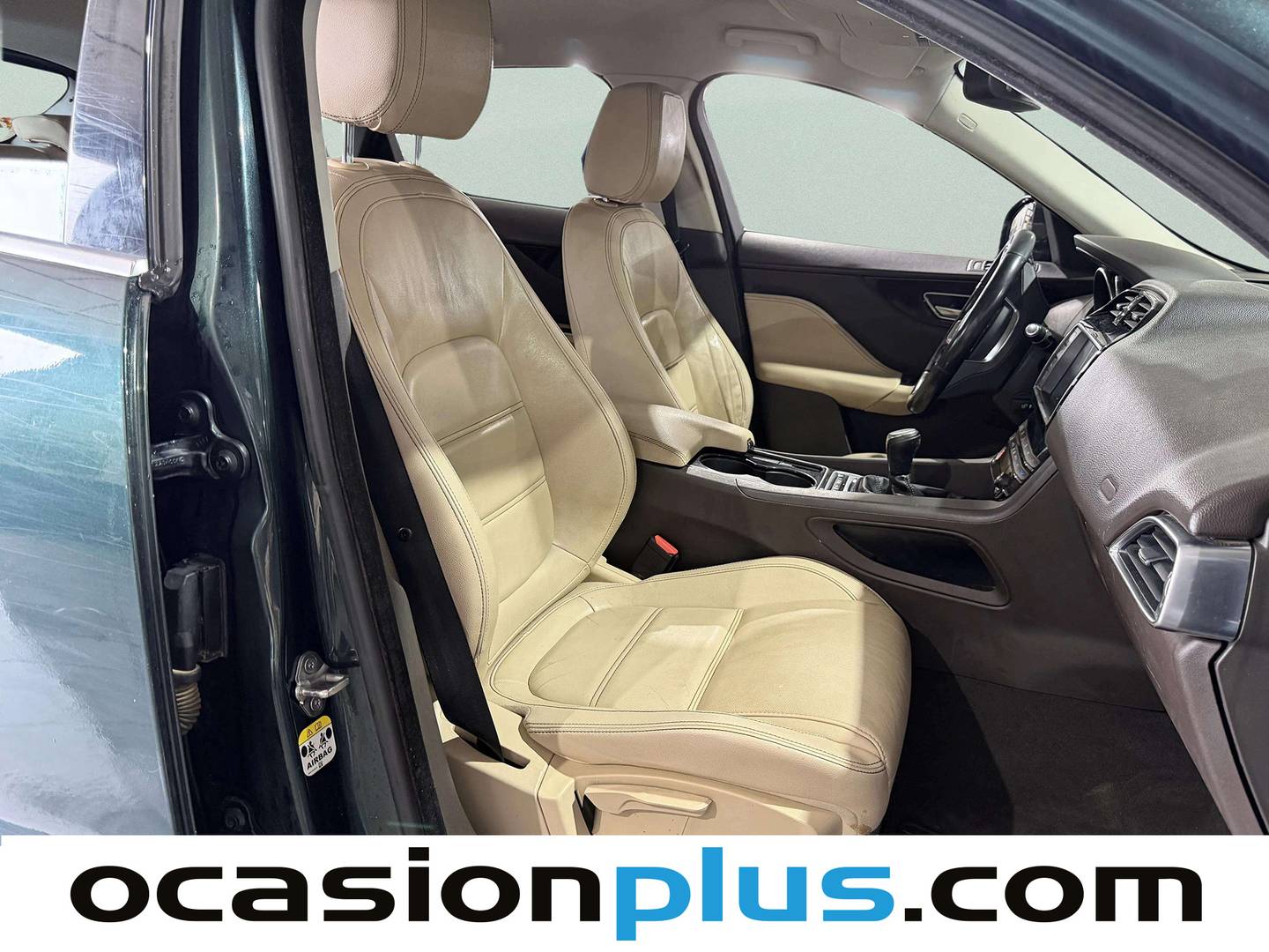 Foto Jaguar F-Pace Jaguar F-PACE 2.0L i4D Prestige AWD (180 CV)